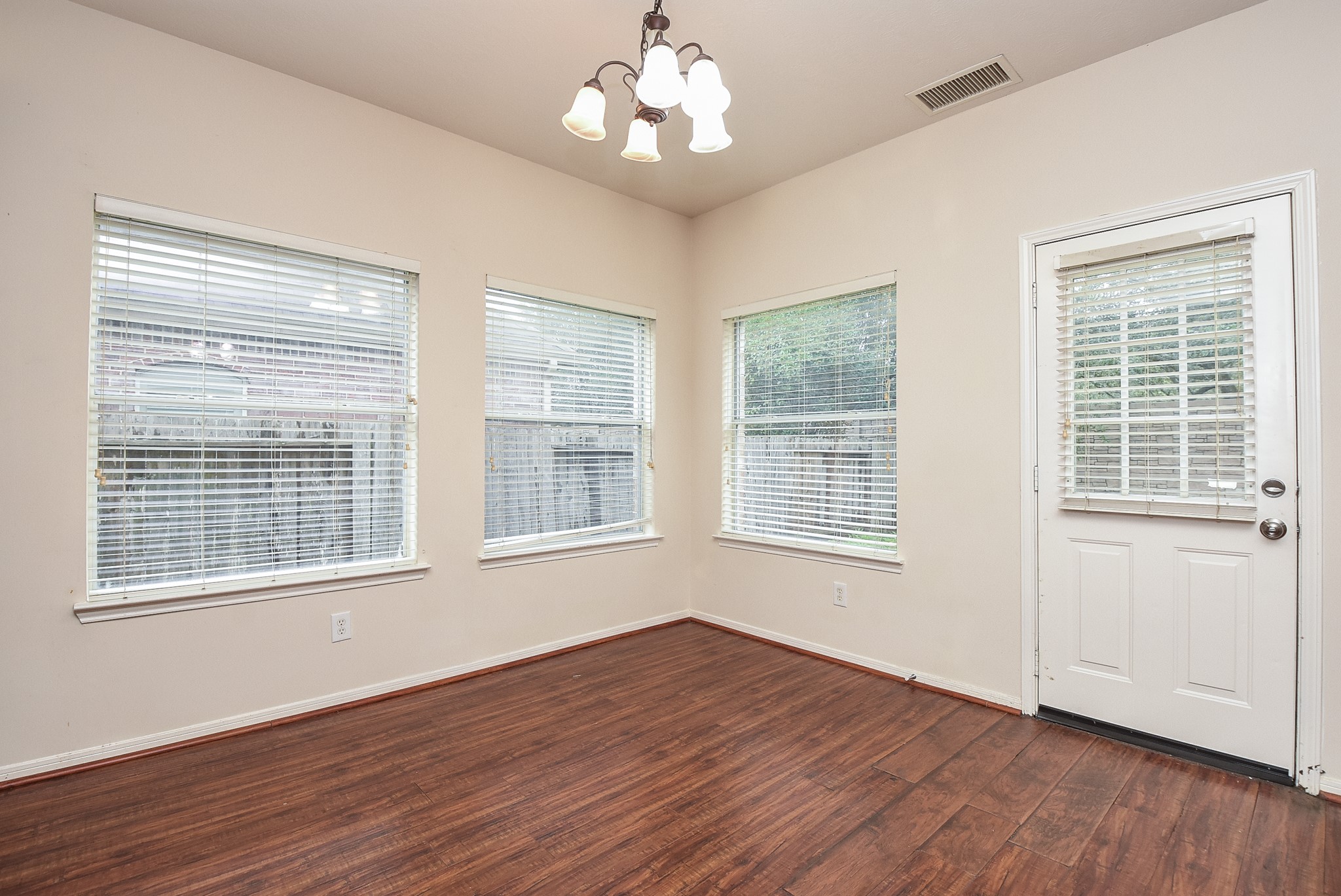 22202 Bent Bridge Lane Property Photo 13