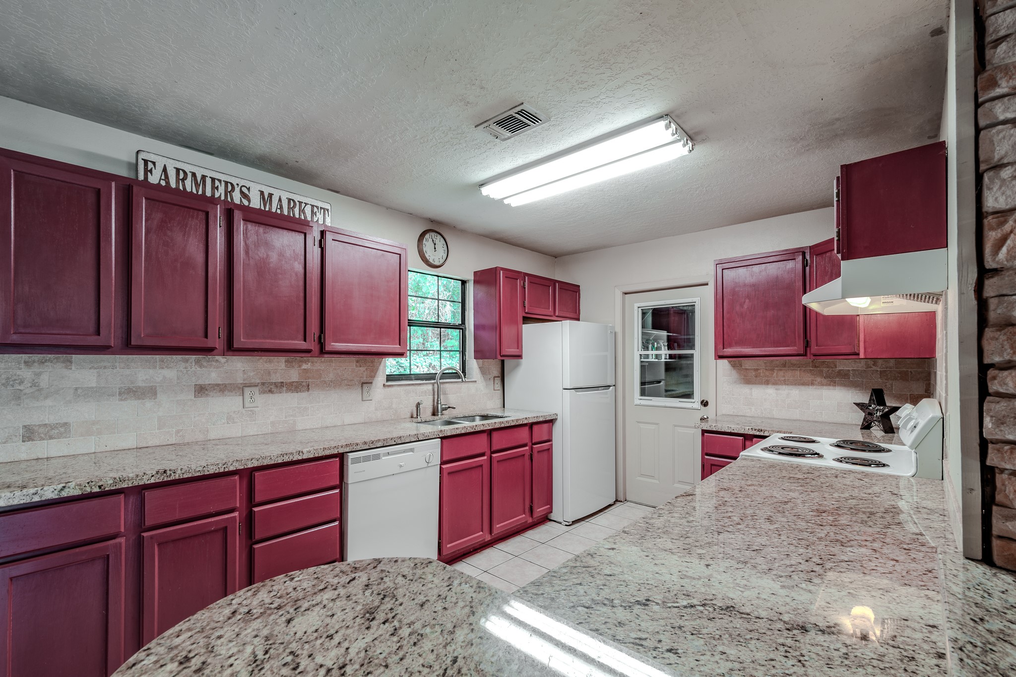 521 Northwood Drive Property Photo 8