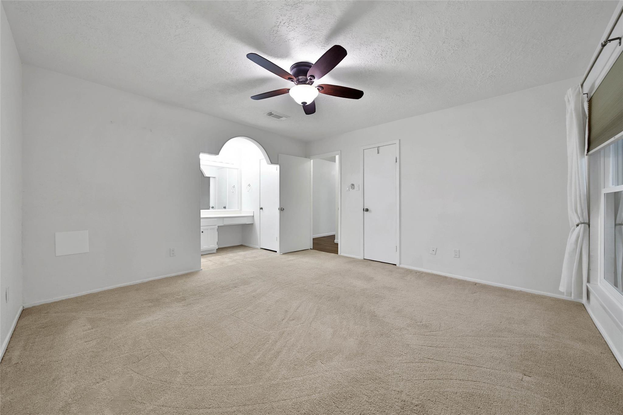 4714 Towermont Lane Property Photo 15