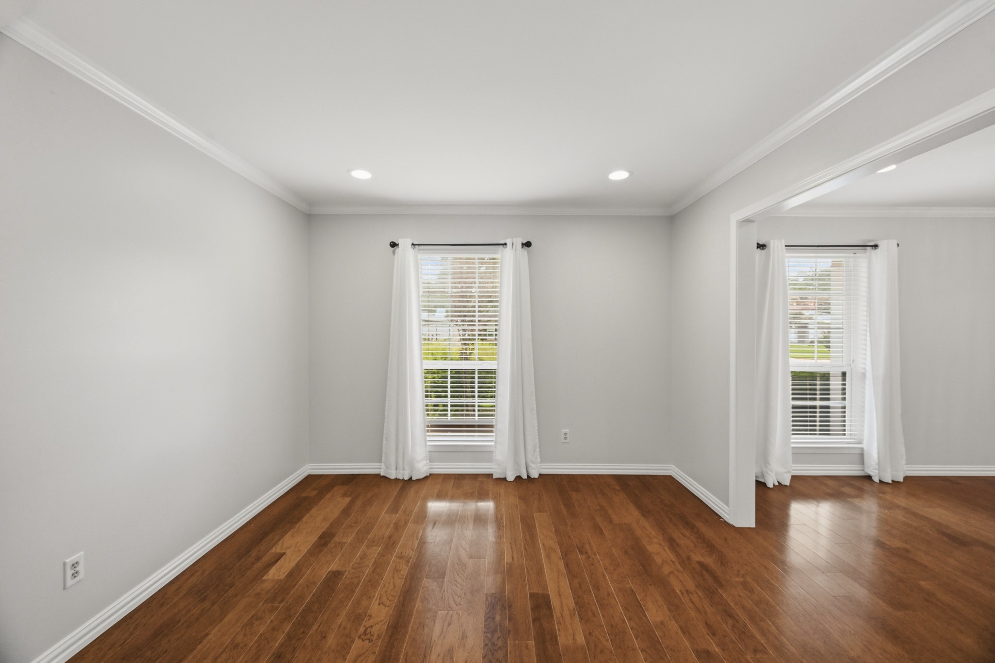 6131 Yarwell Drive Property Photo 9