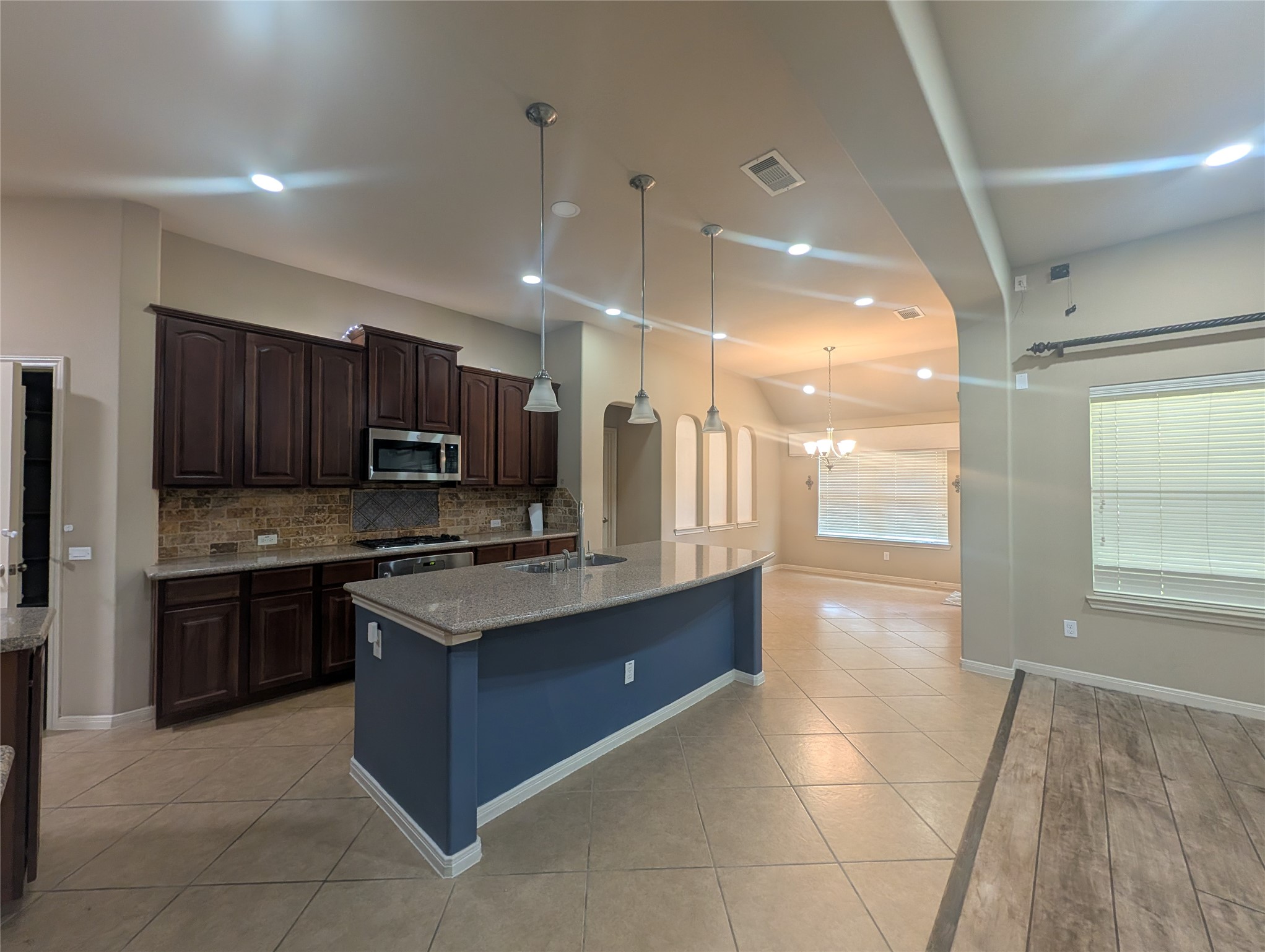 14915 Bronze Finch Drive Property Photo 13
