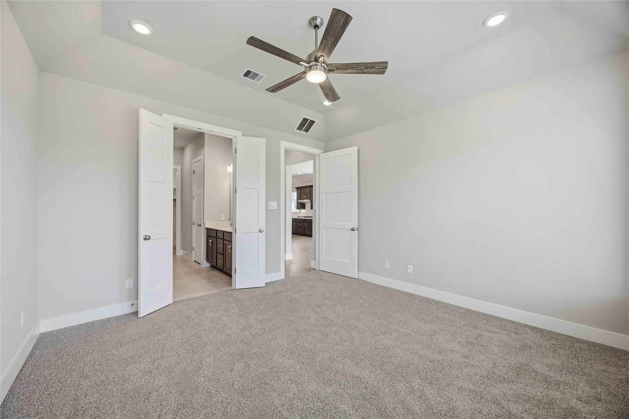 11110 Bluebonnet Prairie Lane Property Photo 18