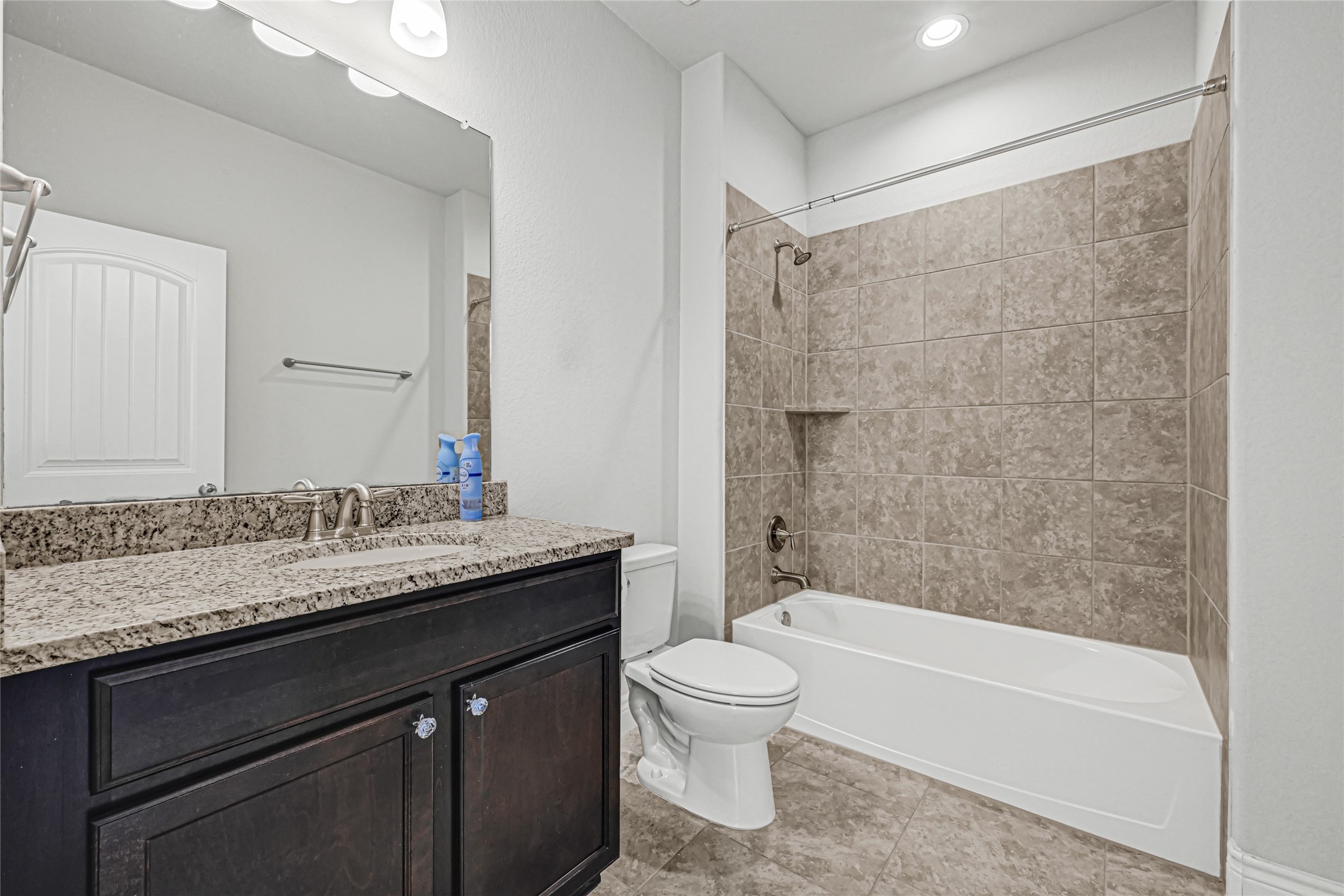 5231 Pickford Grove Property Photo 22