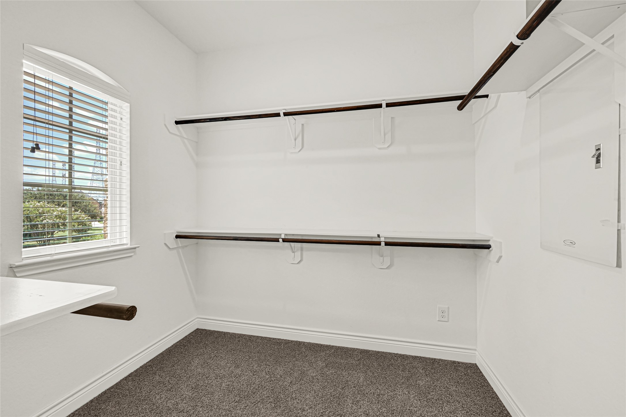 5231 Pickford Grove Property Photo 24