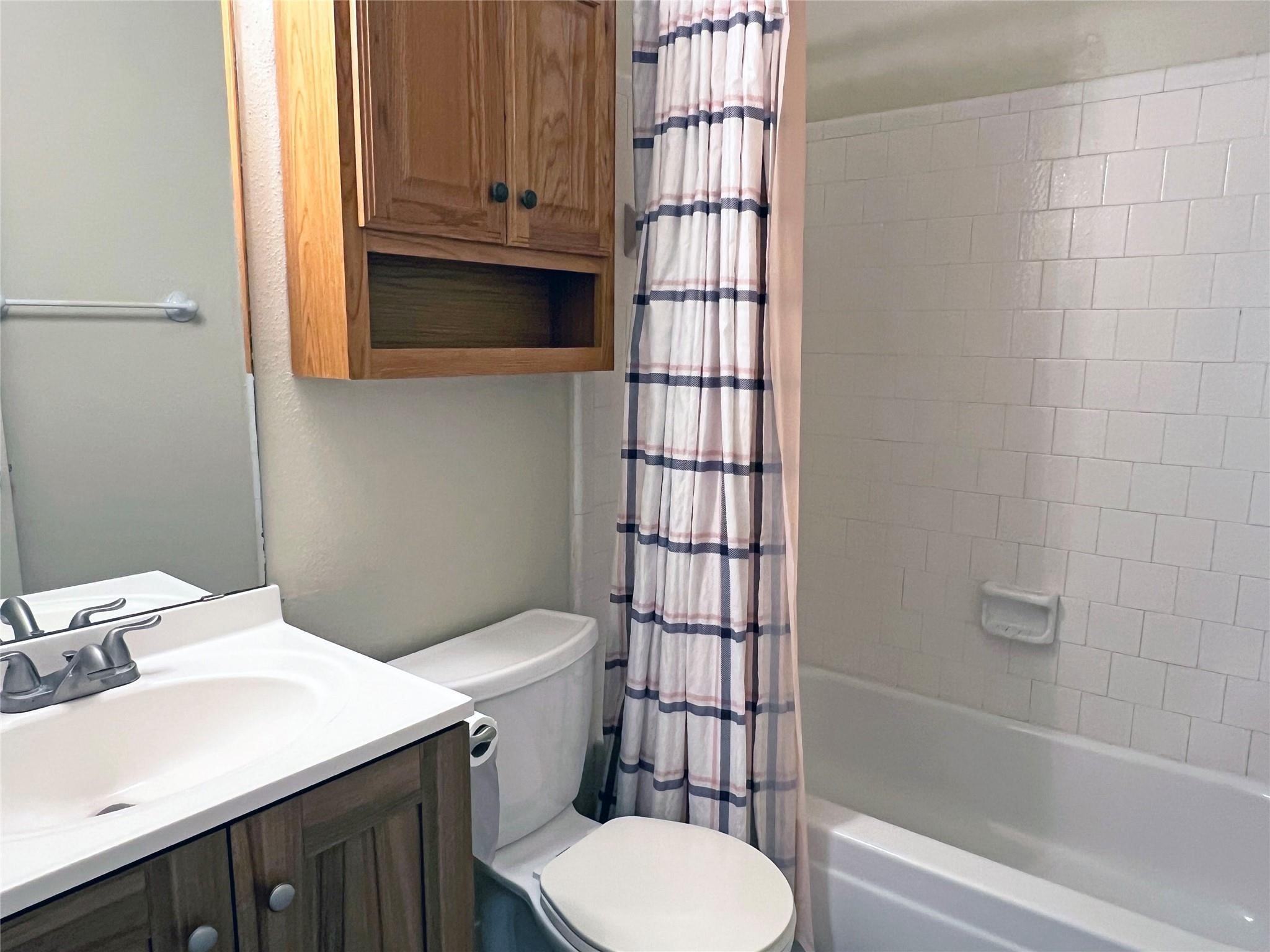 2910 Grants Lake Boulevard 704 Property Photo 15
