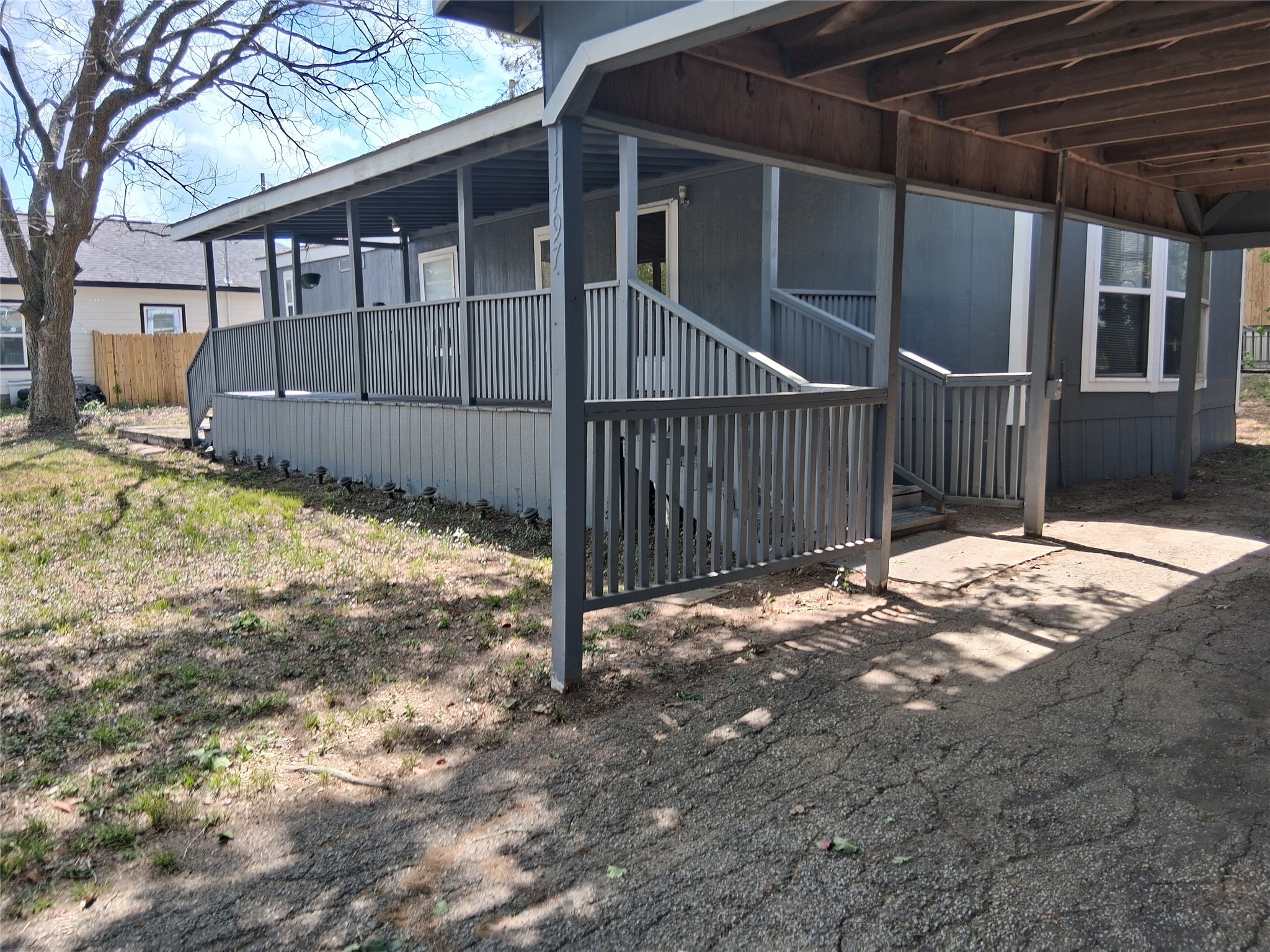 11797 White Cedar Street Property Photo 4