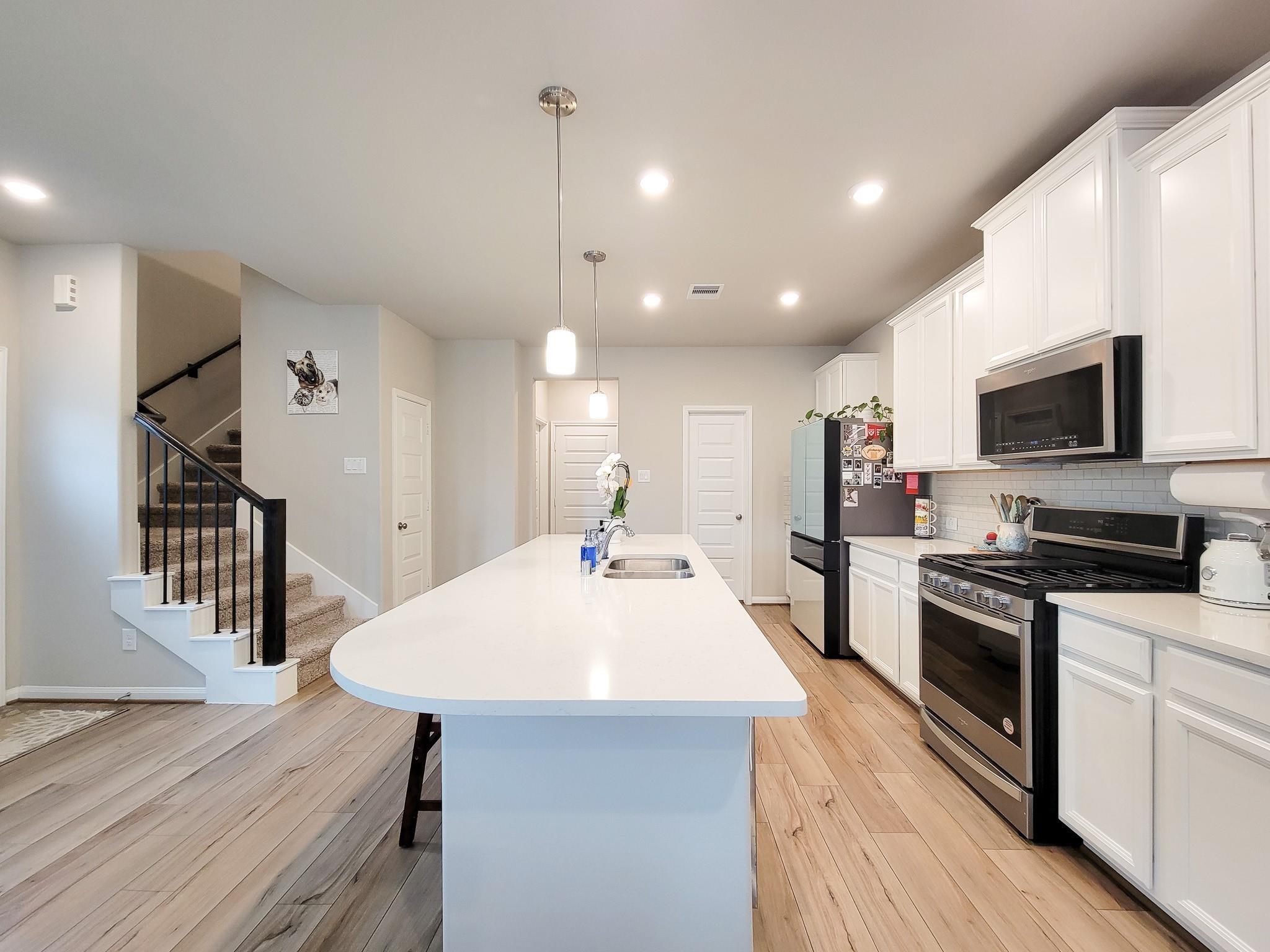 1510 Lakeline Oak Drive Property Photo 10