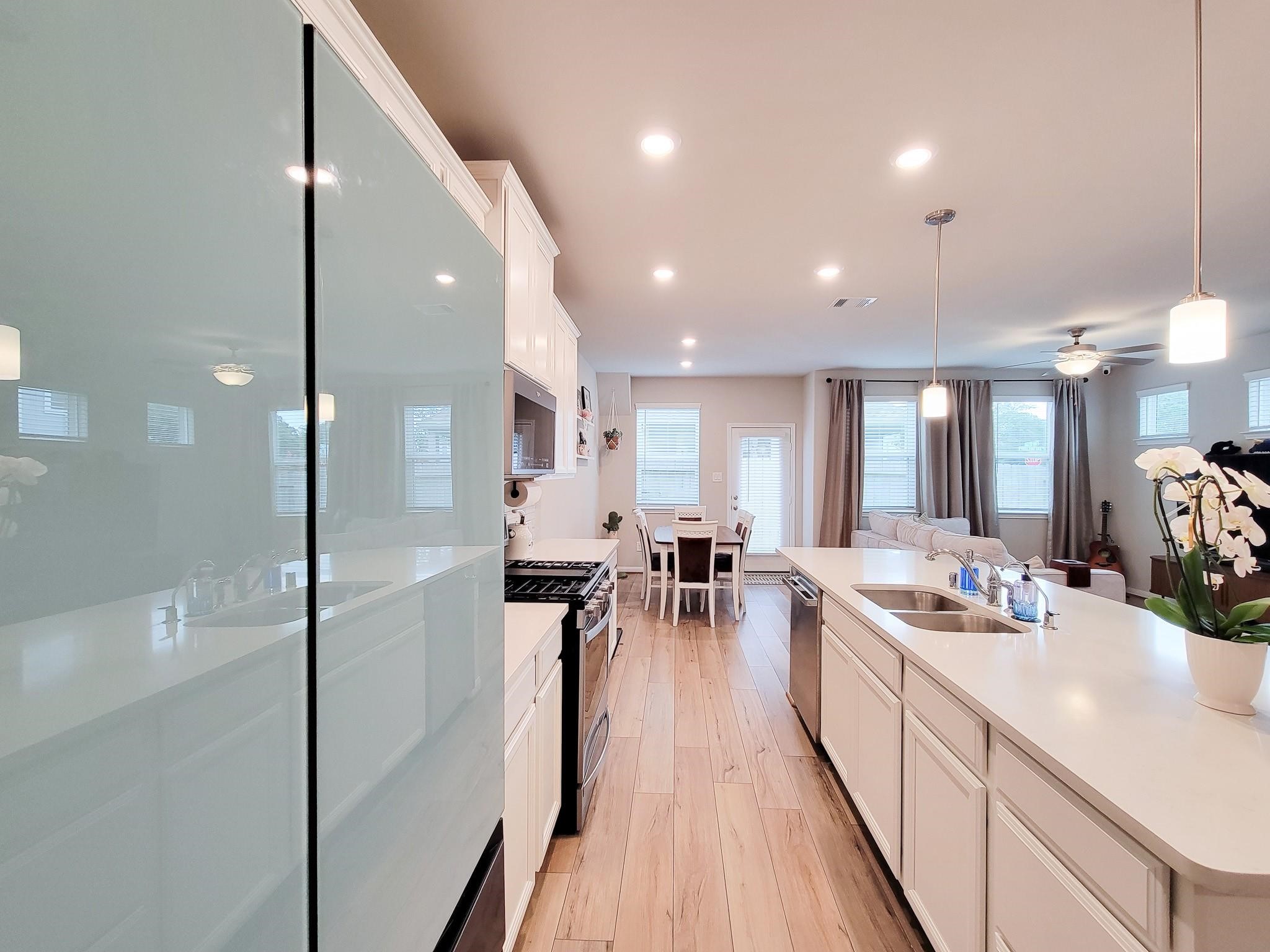 1510 Lakeline Oak Drive Property Photo 11