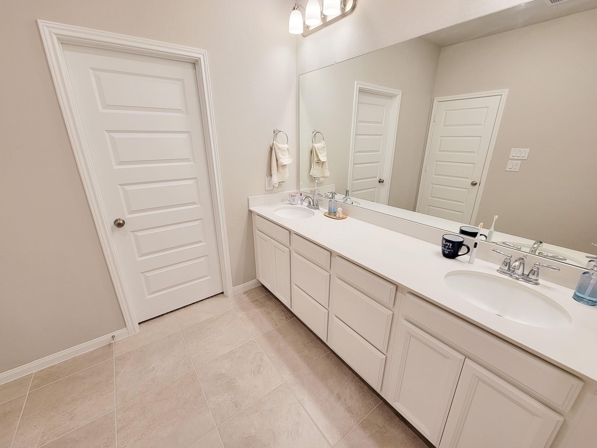 1510 Lakeline Oak Drive Property Photo 25