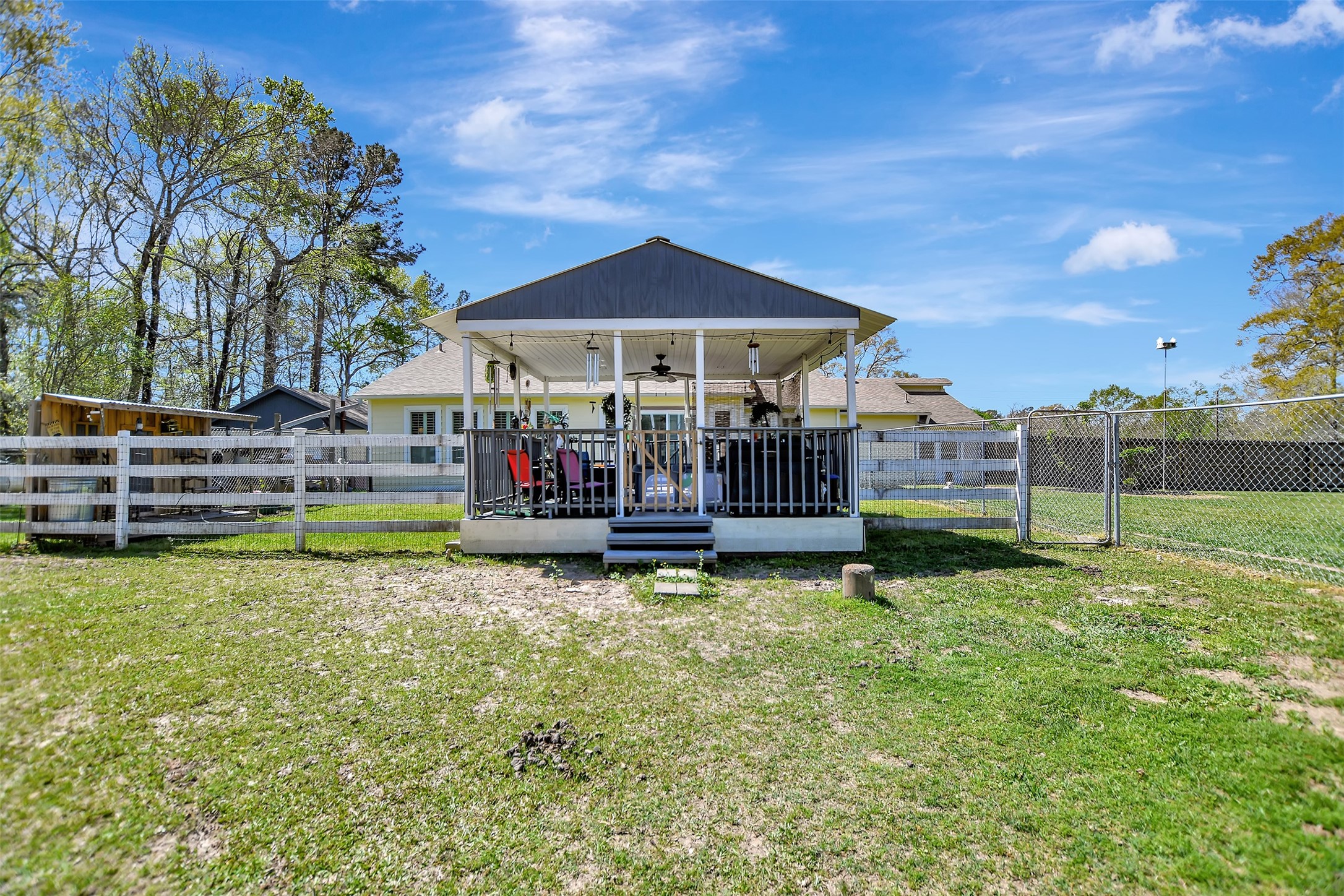 24677 Fm 2090 Road Property Photo 33