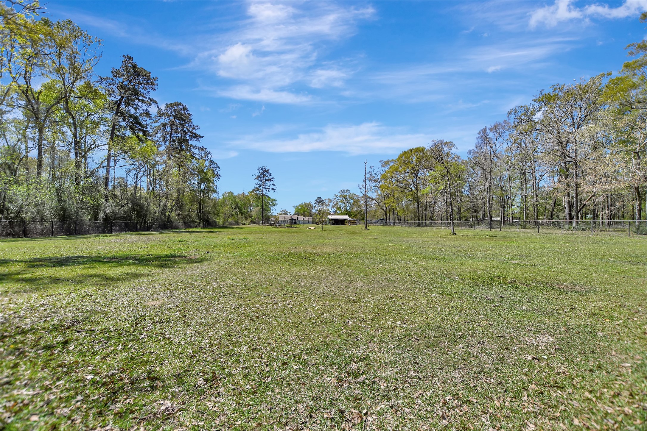 24677 Fm 2090 Road Property Photo 45