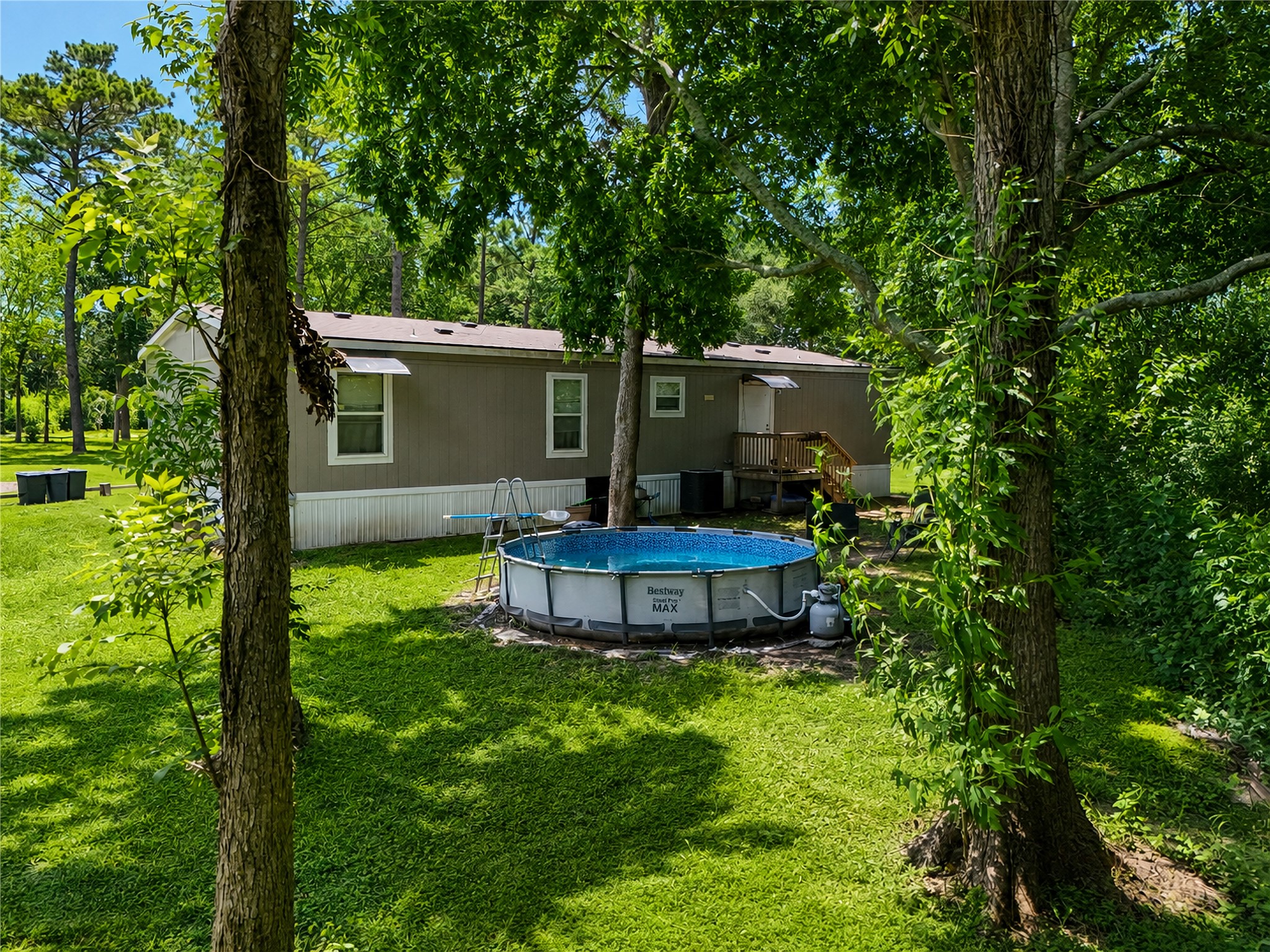 18416 Herrington Road Property Photo 21