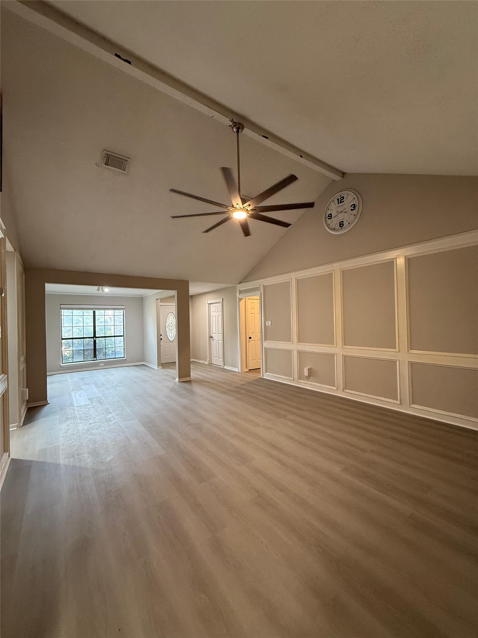 1042 Cascade Creek Drive Property Photo 8