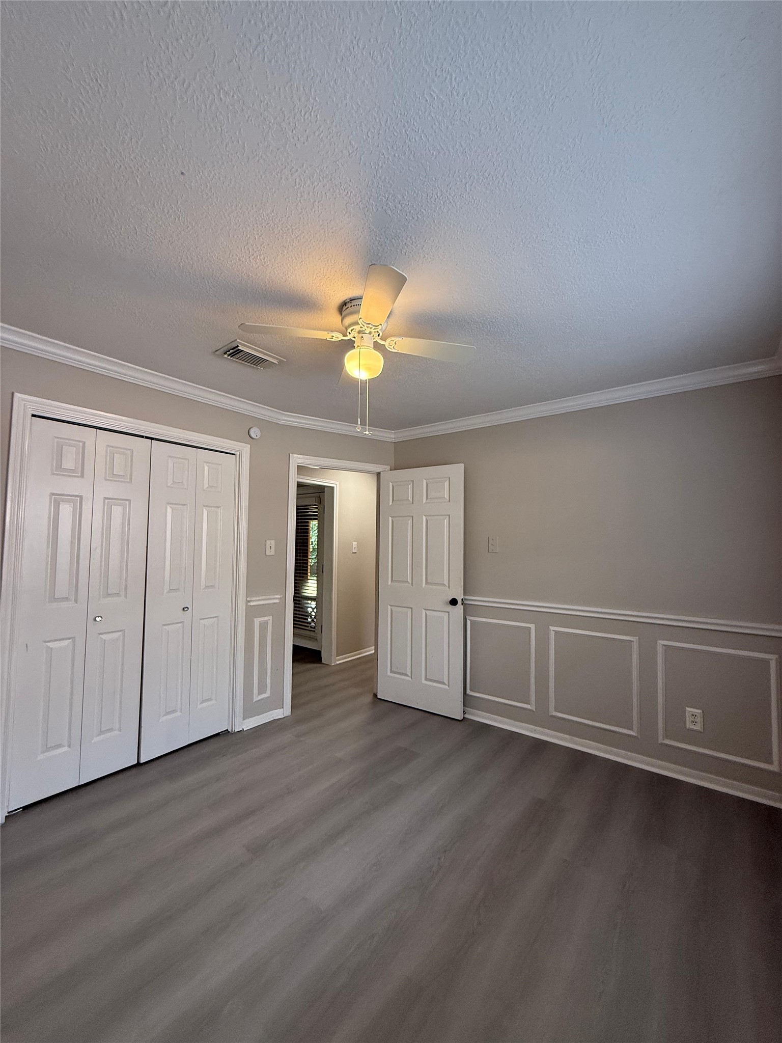 1042 Cascade Creek Drive Property Photo 15