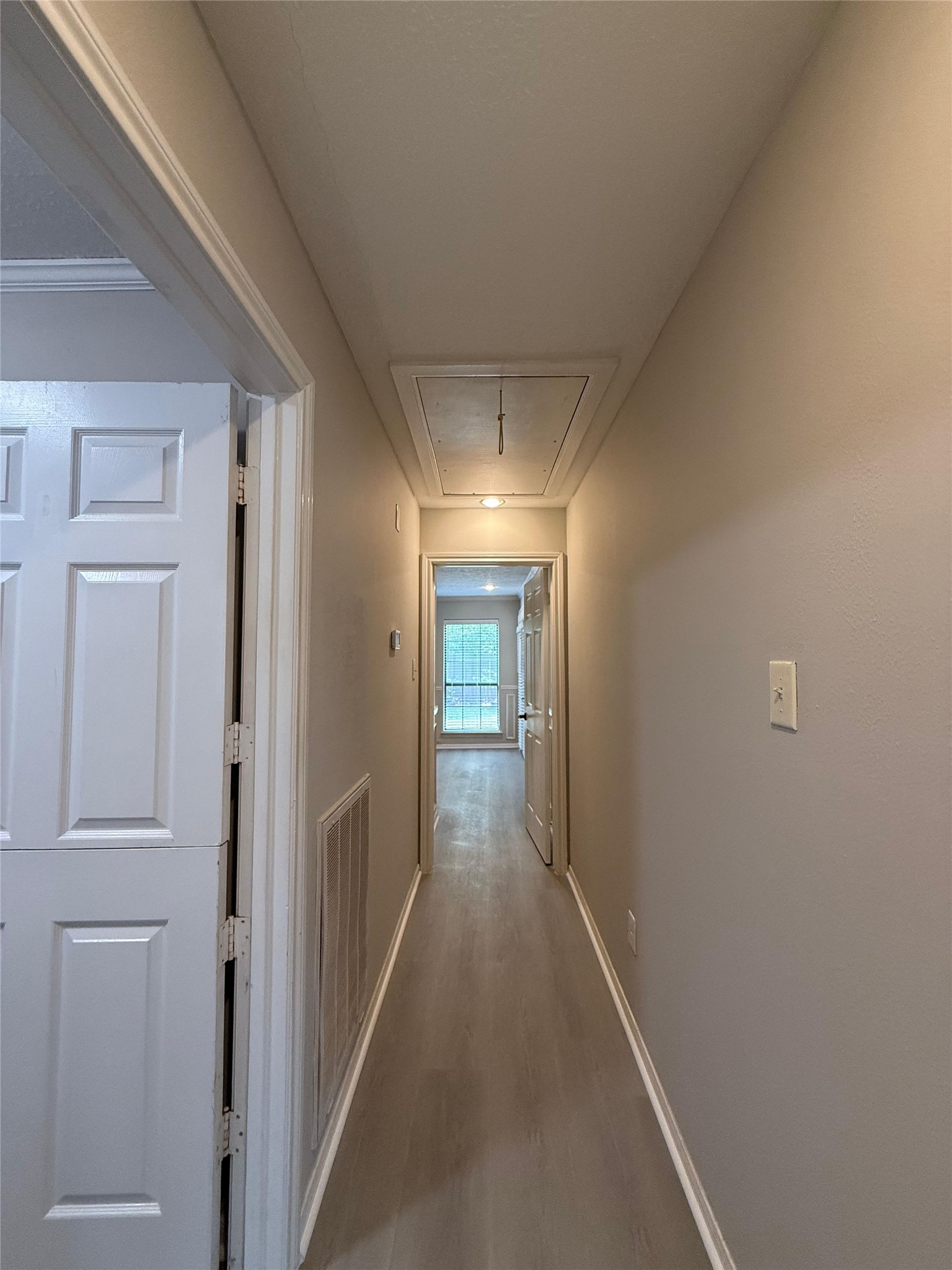 1042 Cascade Creek Drive Property Photo 17