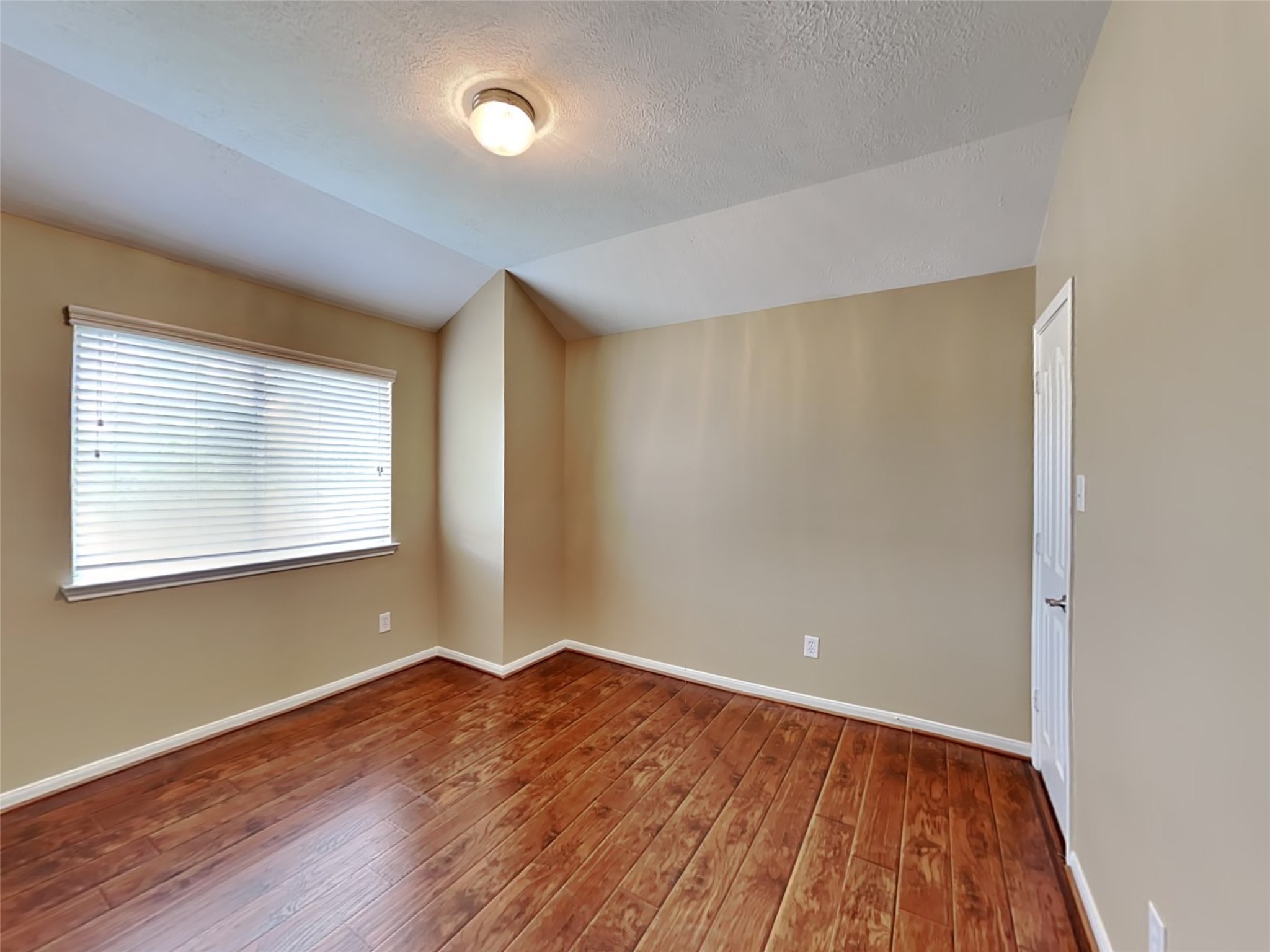 12027 Bunny Lane Property Photo 12