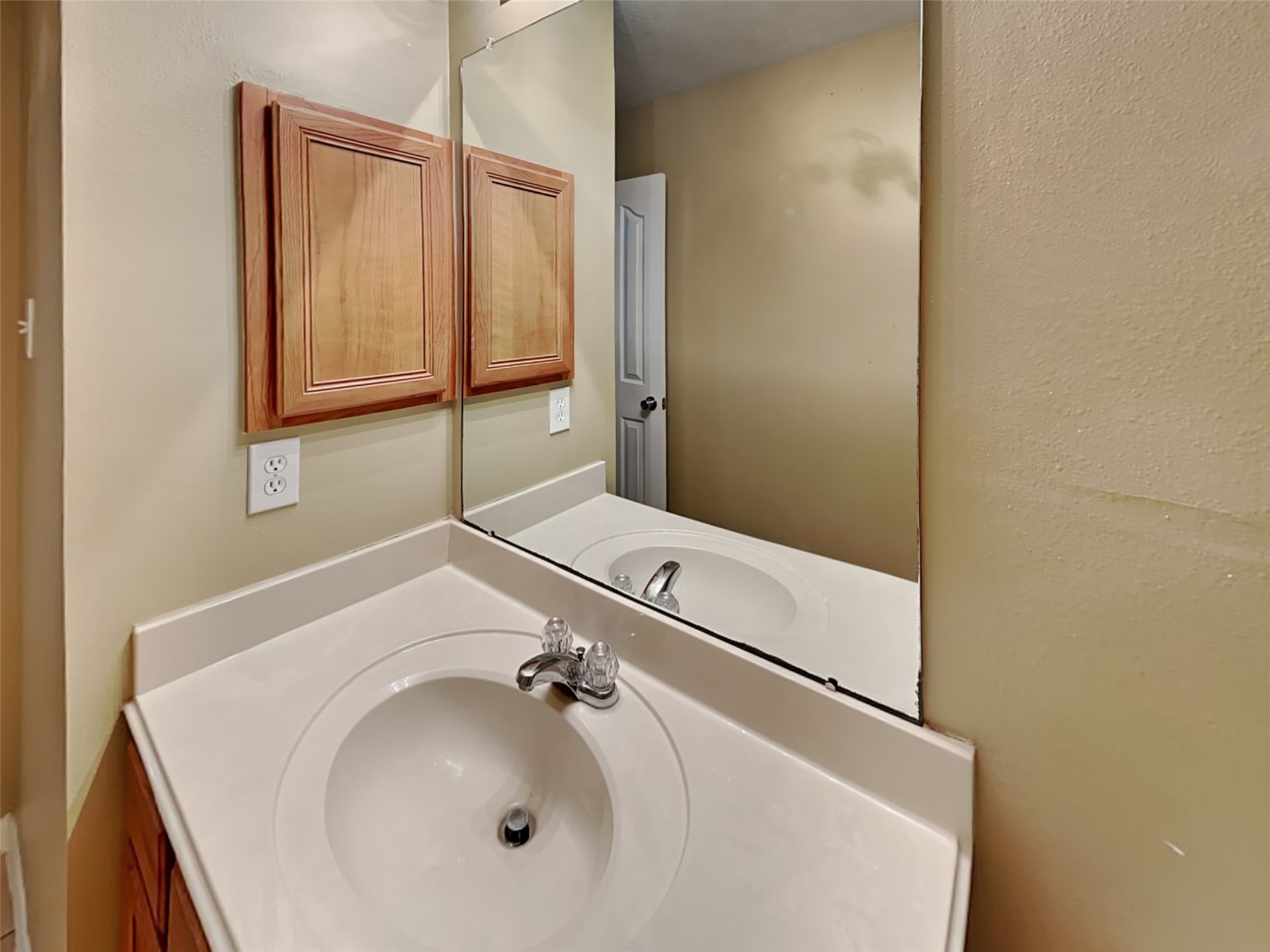 12027 Bunny Lane Property Photo 14
