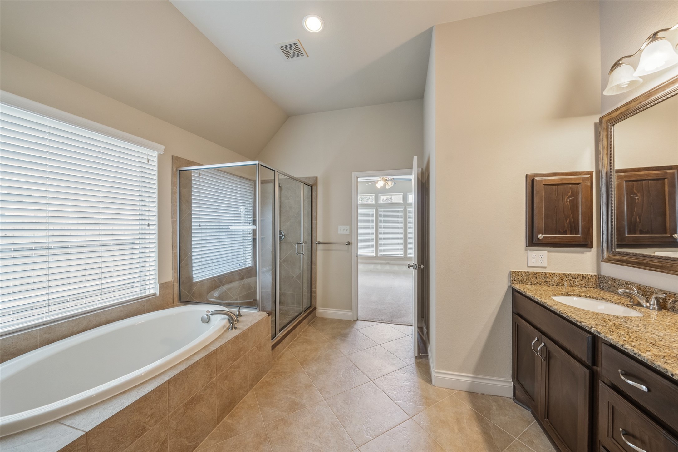 29022 Crested Butte Drive Property Photo 18