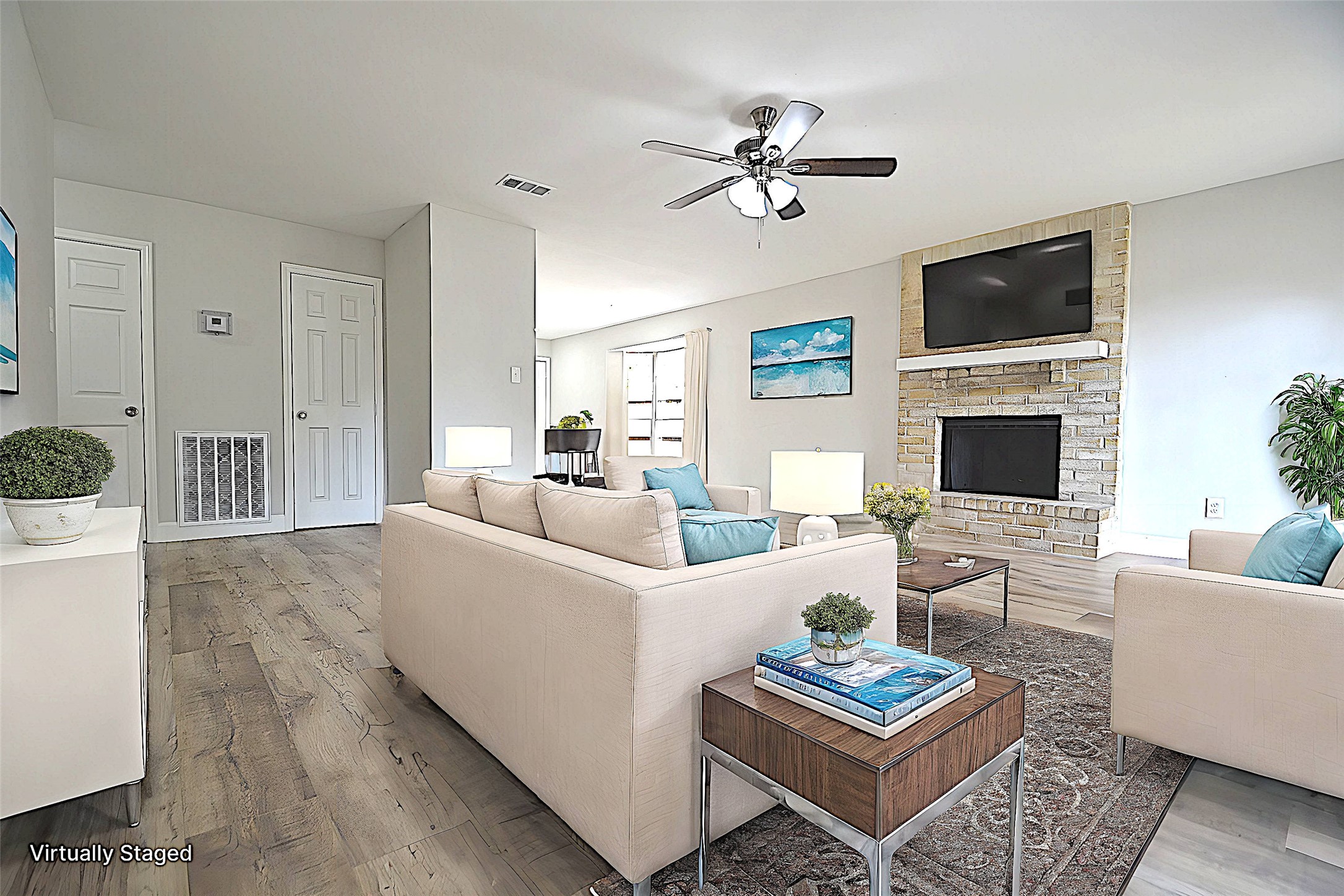 4527 Adonis Drive Property Photo 4