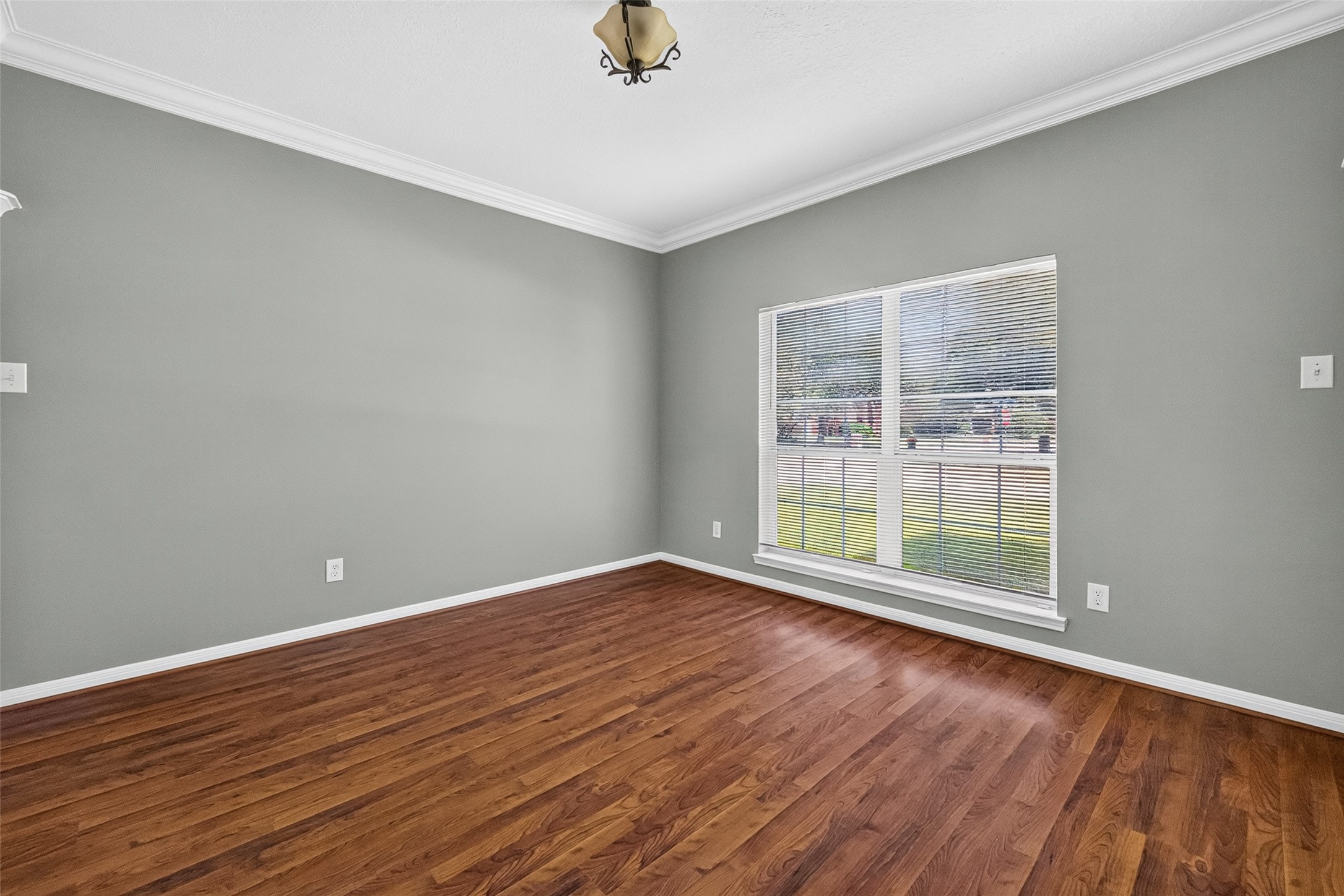 4521 Park Bend Drive Property Photo 10