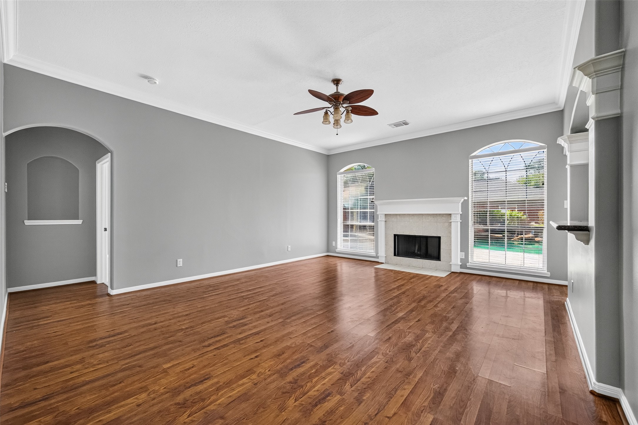4521 Park Bend Drive Property Photo 15