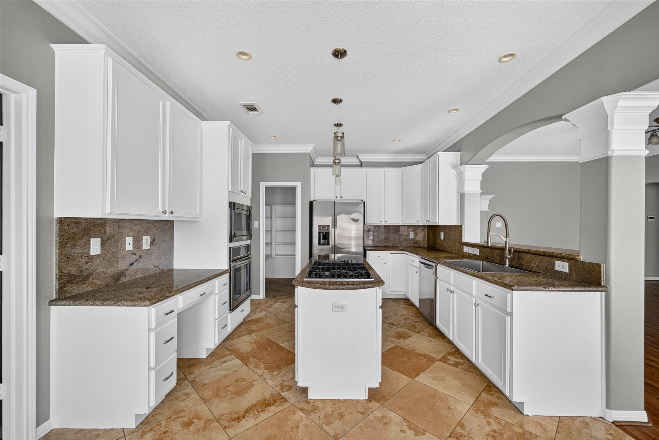 4521 Park Bend Drive Property Photo 18