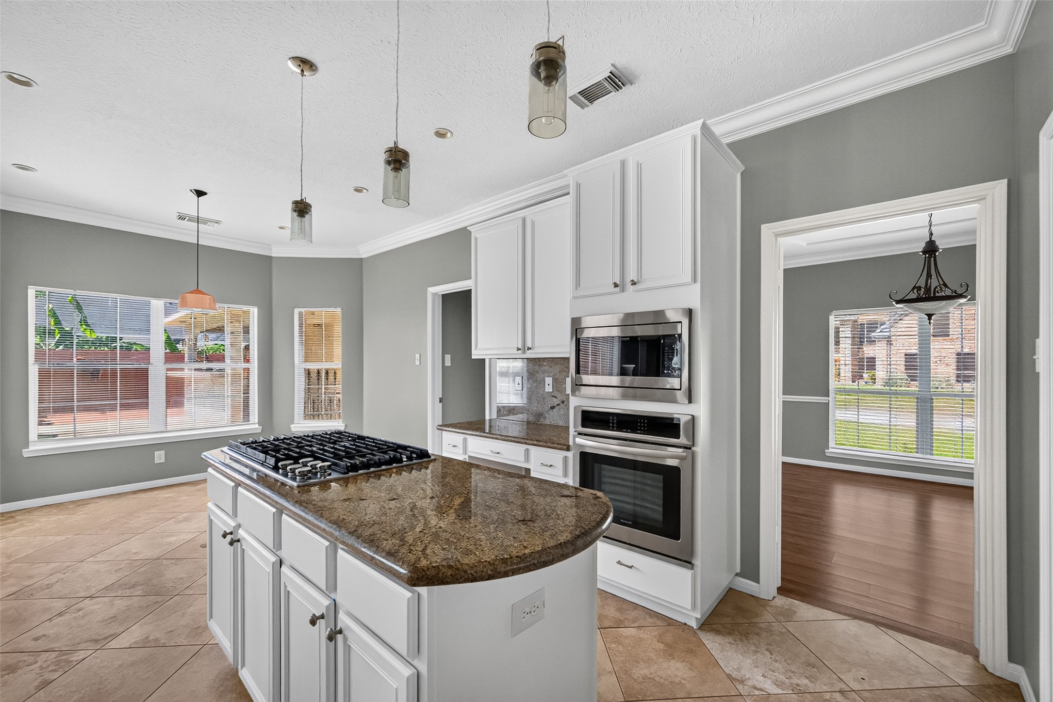 4521 Park Bend Drive Property Photo 20