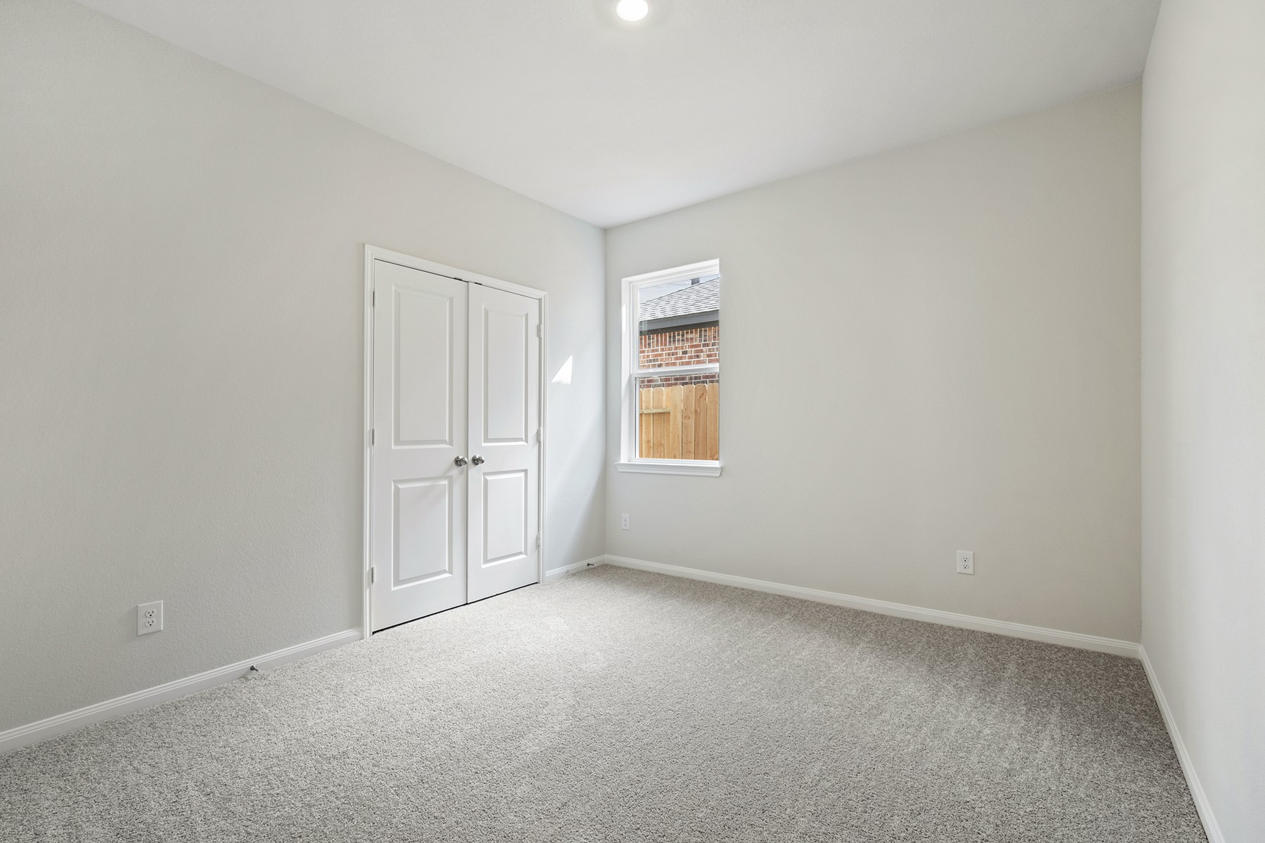 8803 New Jade Drive Property Photo 8