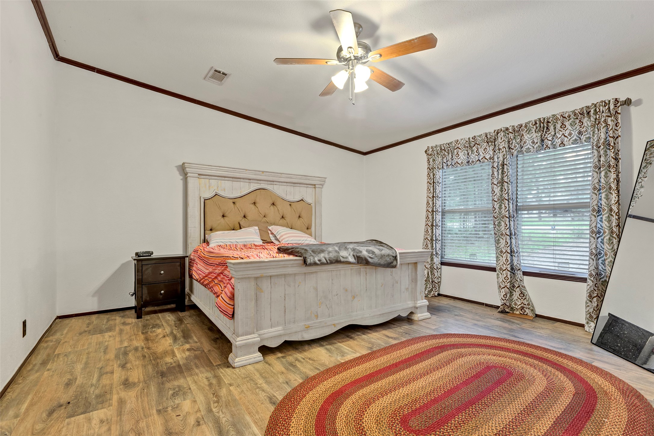 271 Shoreline Drive Property Photo 14