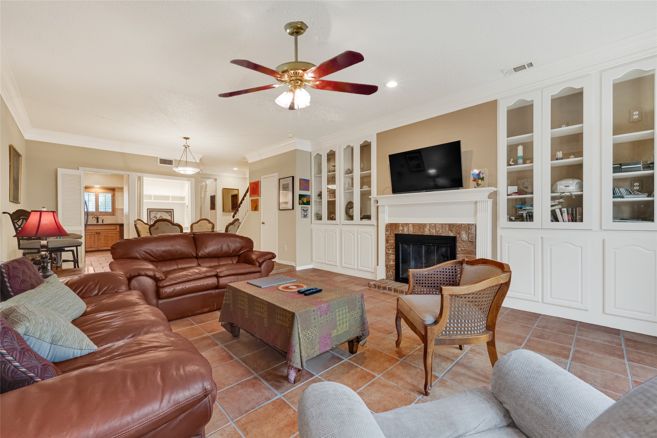 5901 Woodway Place Ct Property Photo
