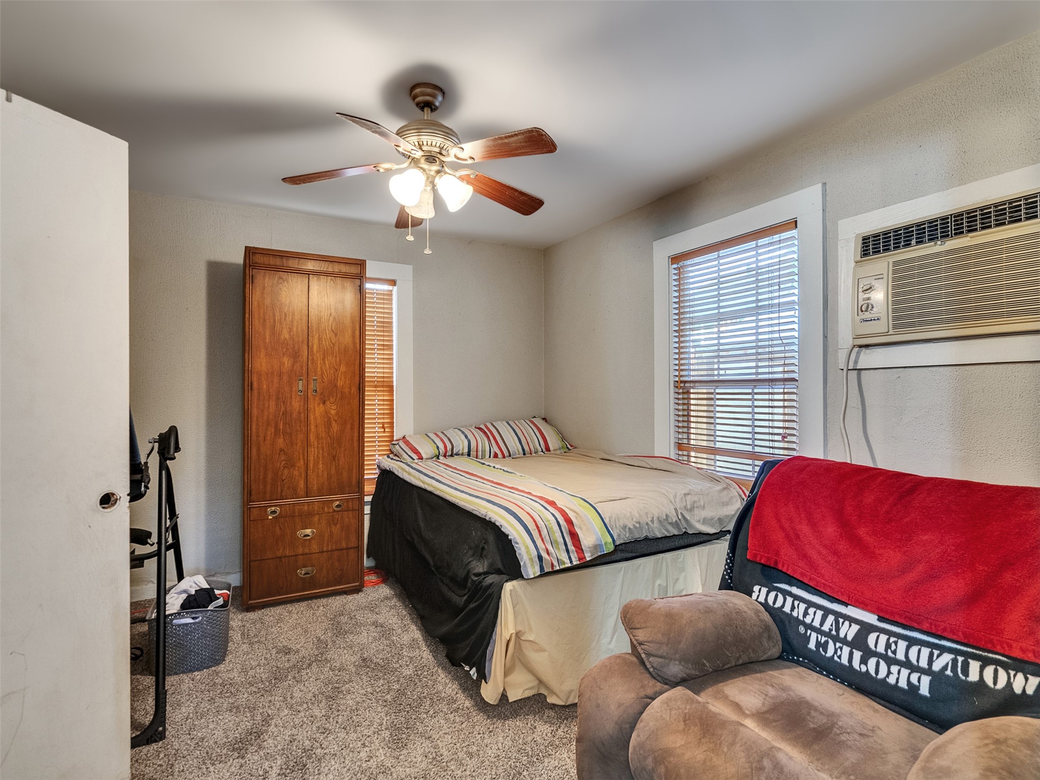 1406 Elliott Street Property Photo 39
