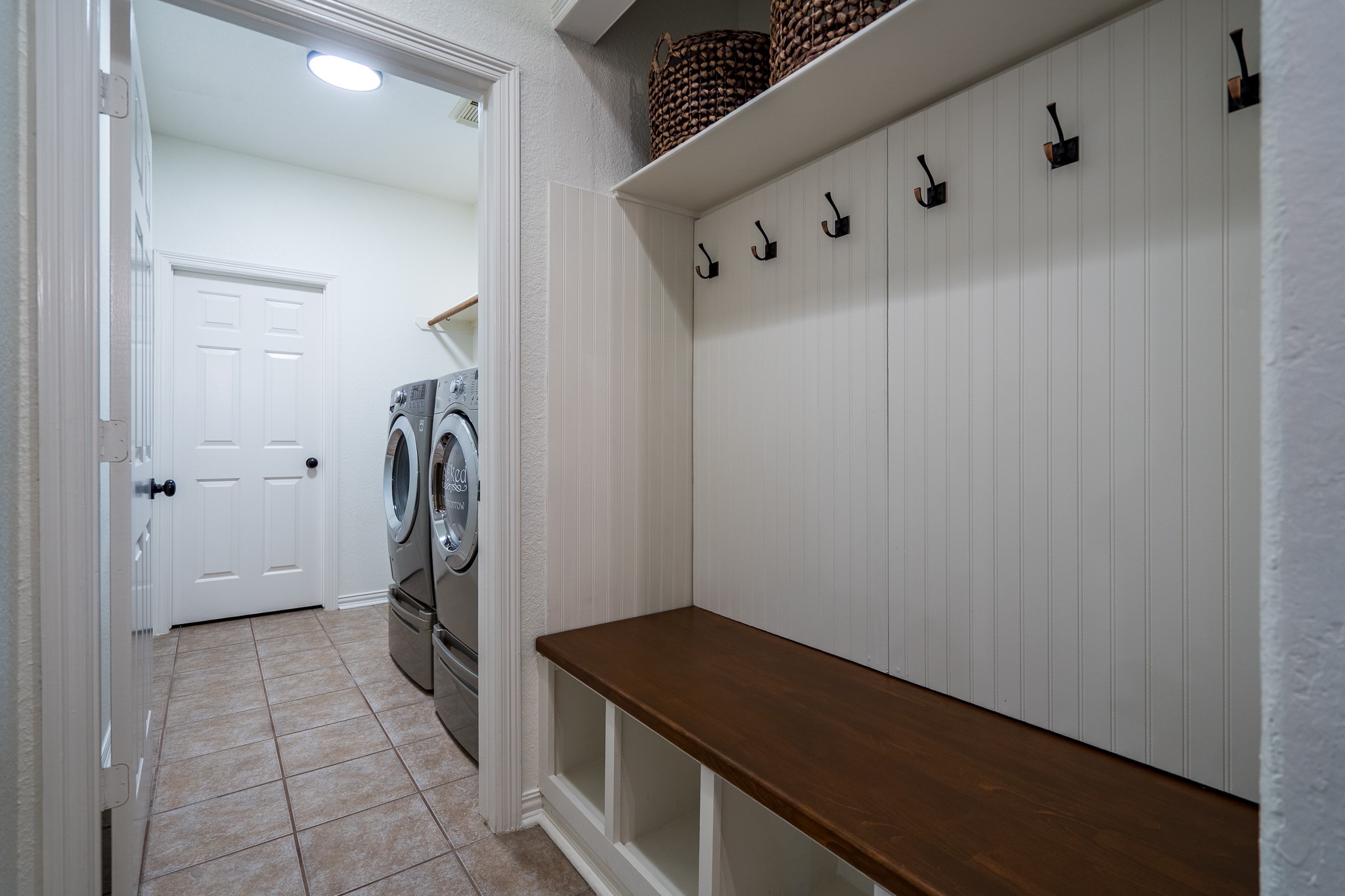 15903 Lake Loop Drive Property Photo 16