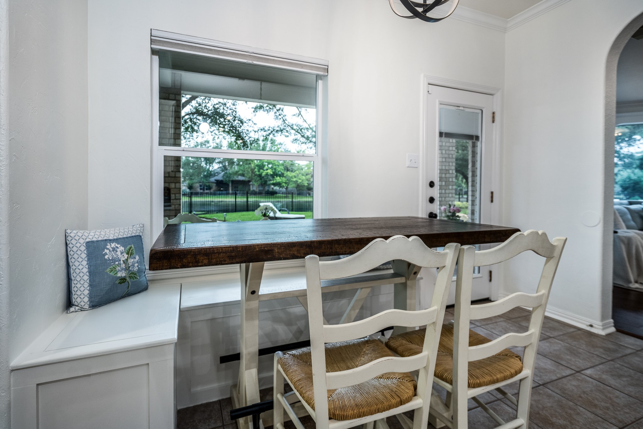15903 Lake Loop Drive Property Photo 18