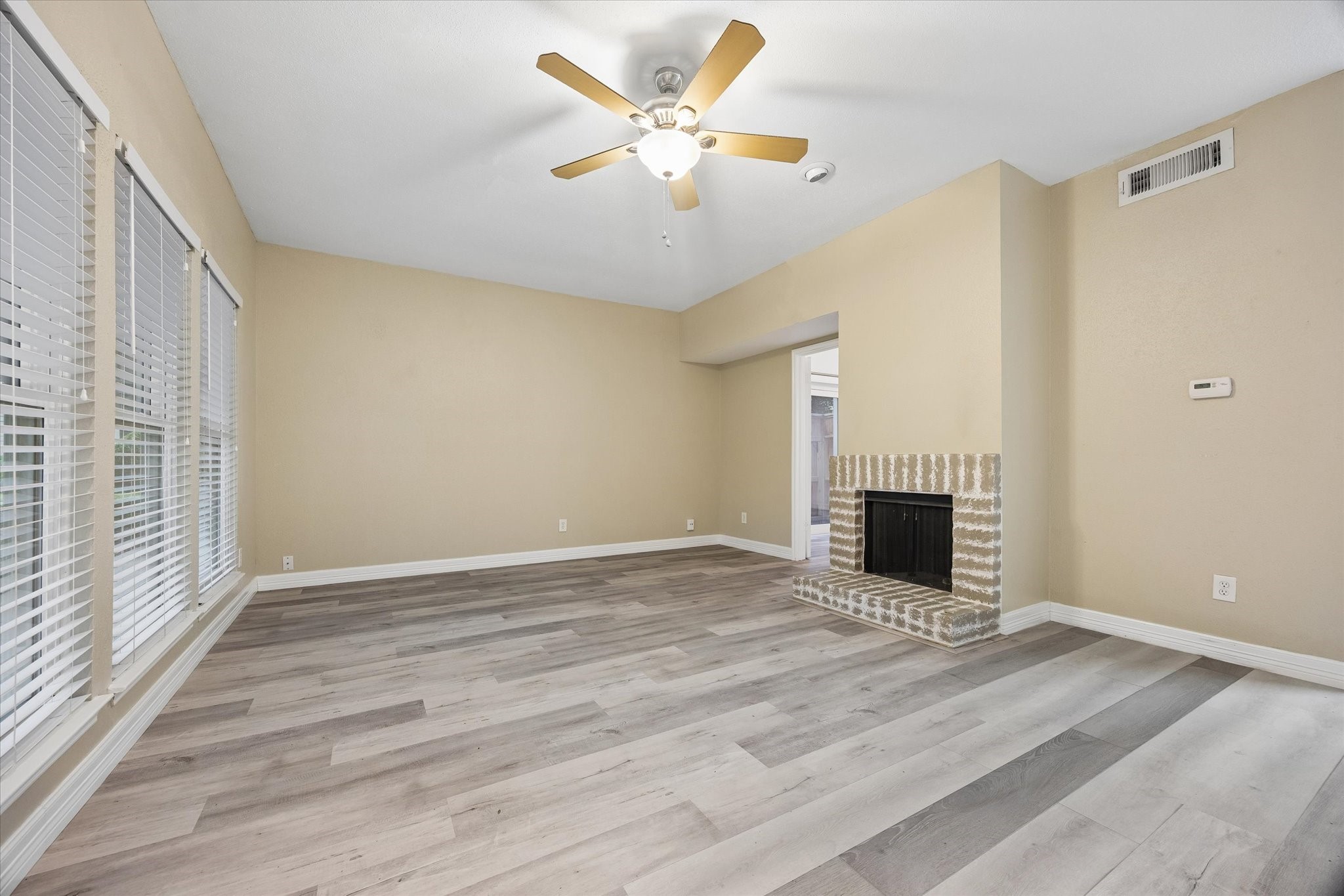 2100 Tanglewilde Street 565 Property Photo 5