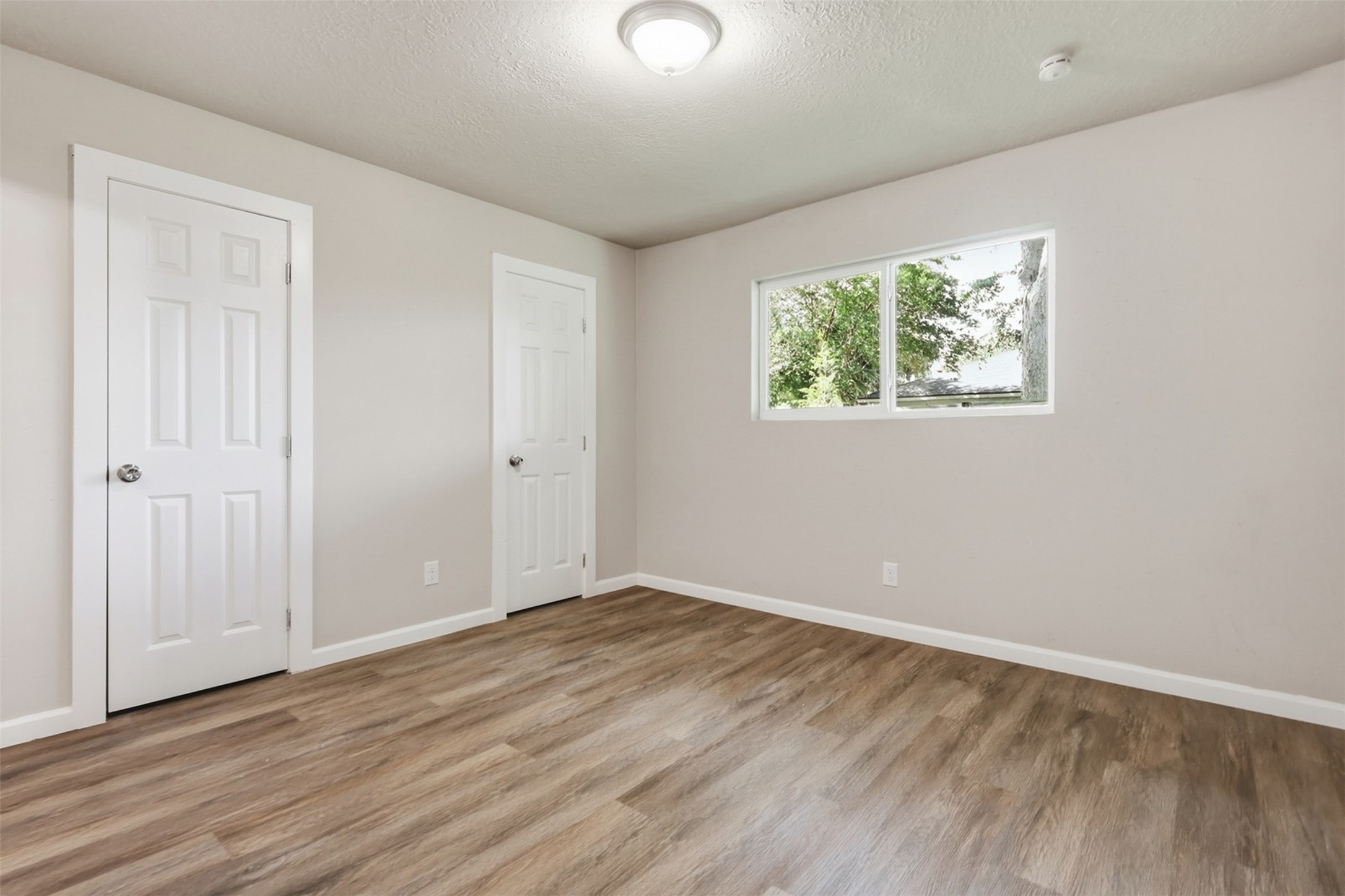 4767 Beechaven St Property Photo 16