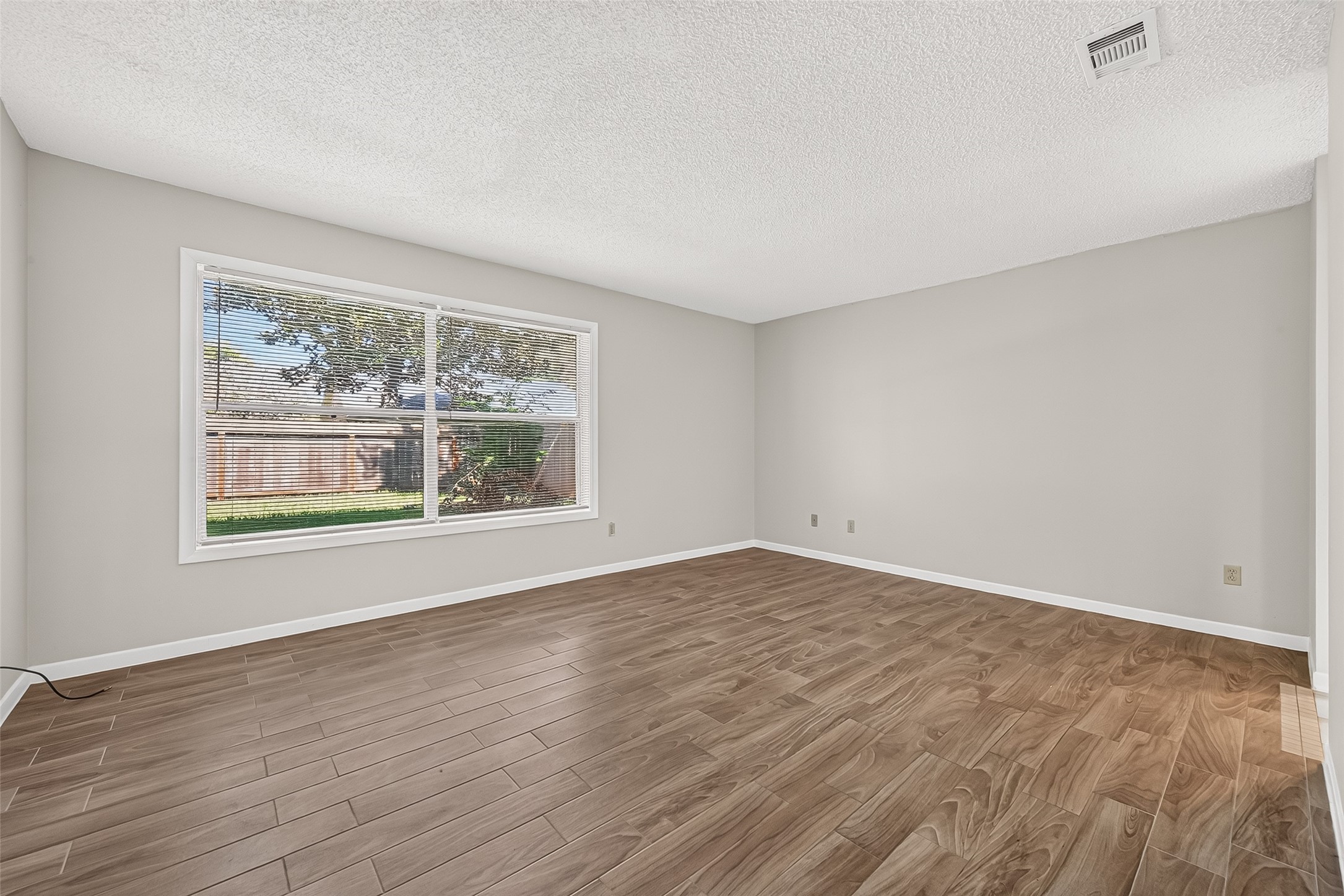 2215 Brook View Lane Property Photo 29