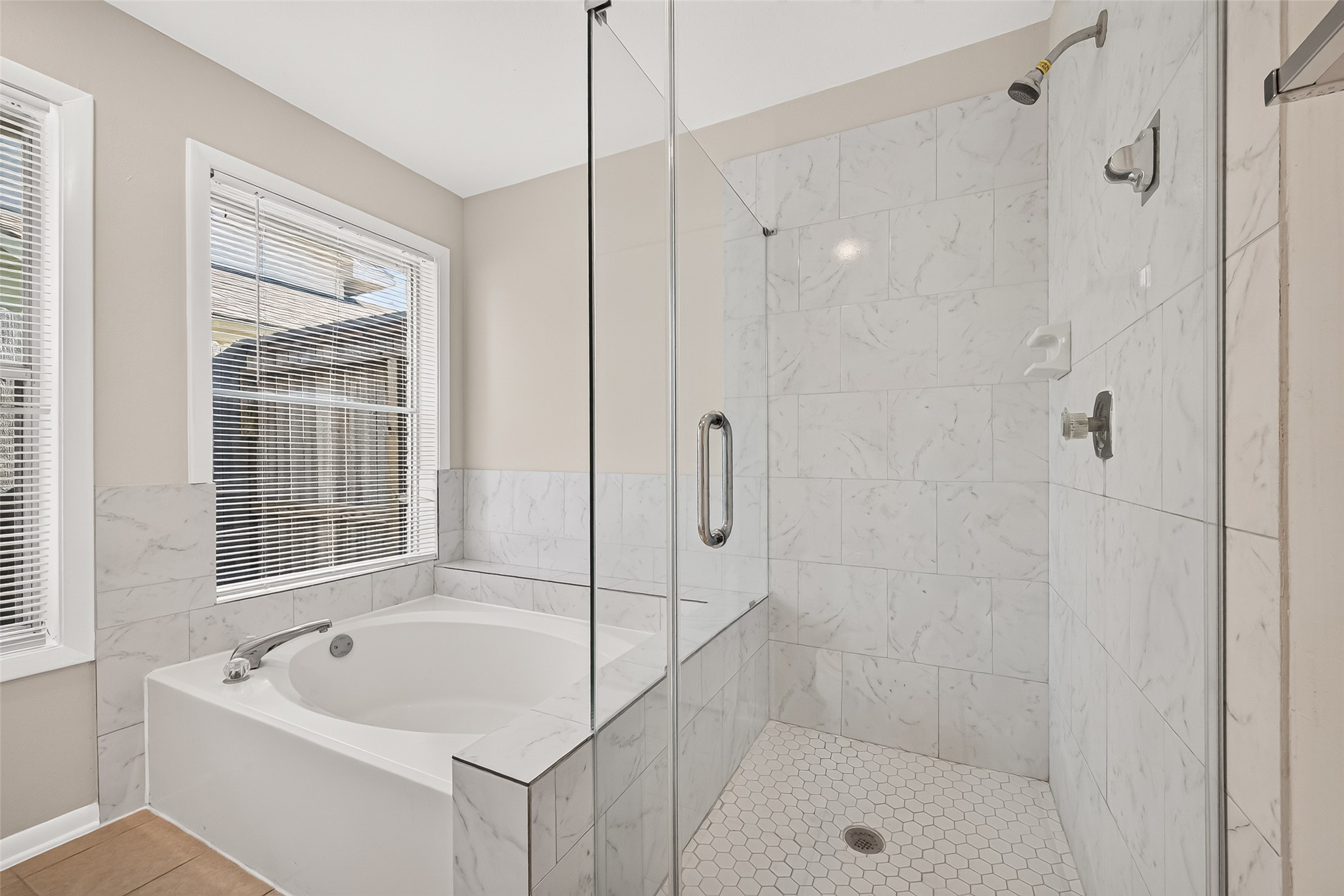 2215 Brook View Lane Property Photo 37