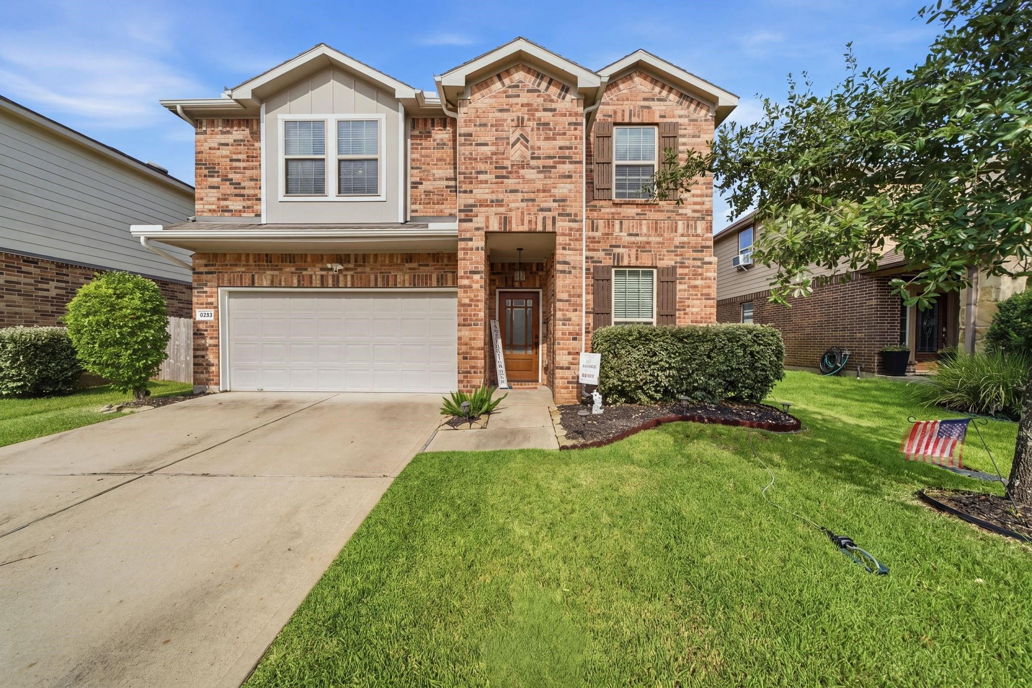 5323 Ivory Glass Drive Property Photo 1