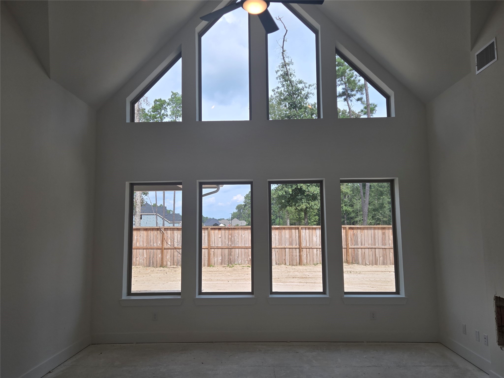 22330 Junction Peak Drive Property Photo 3