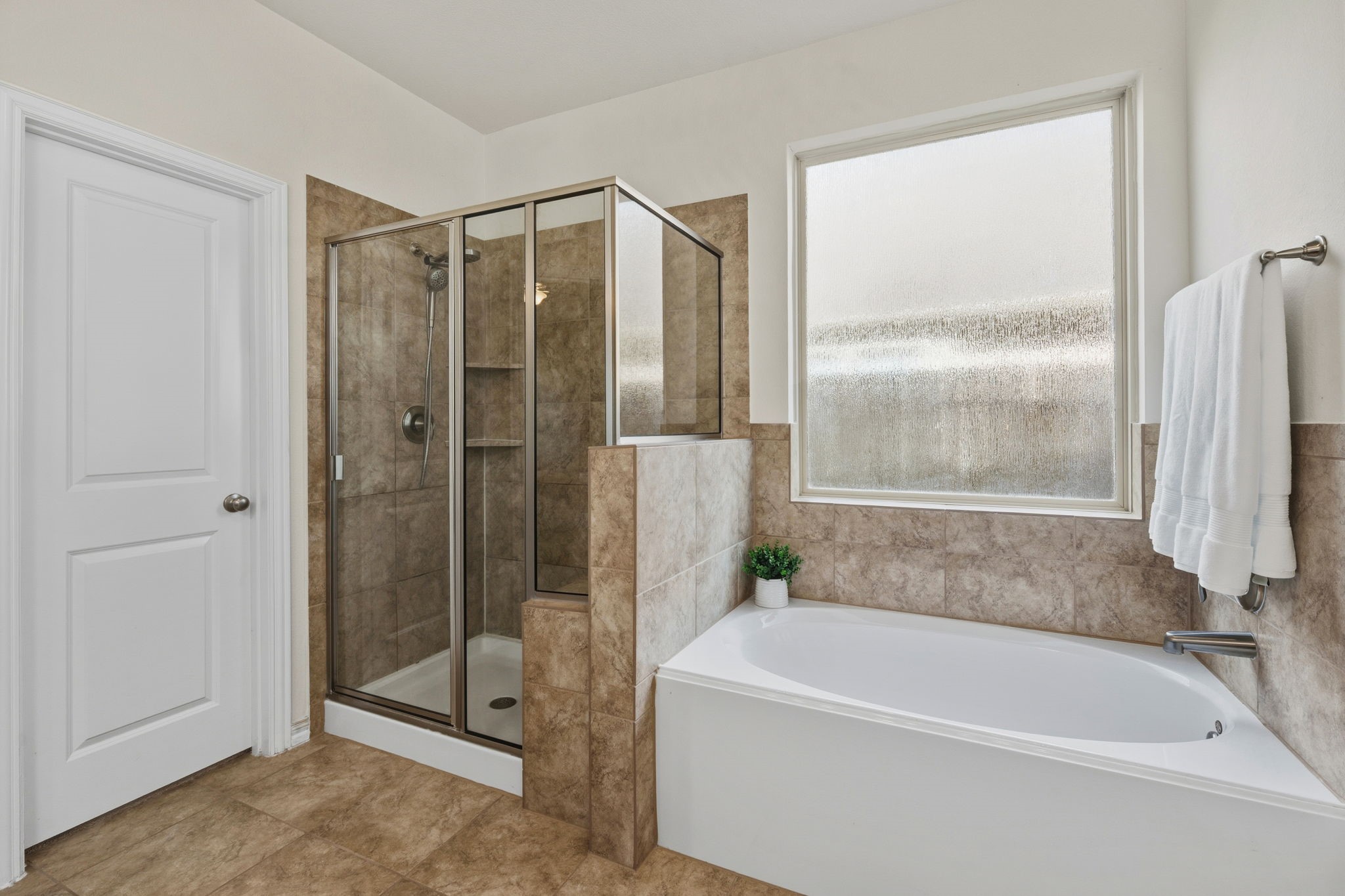 2514 Shoal Valley Lane Property Photo 17