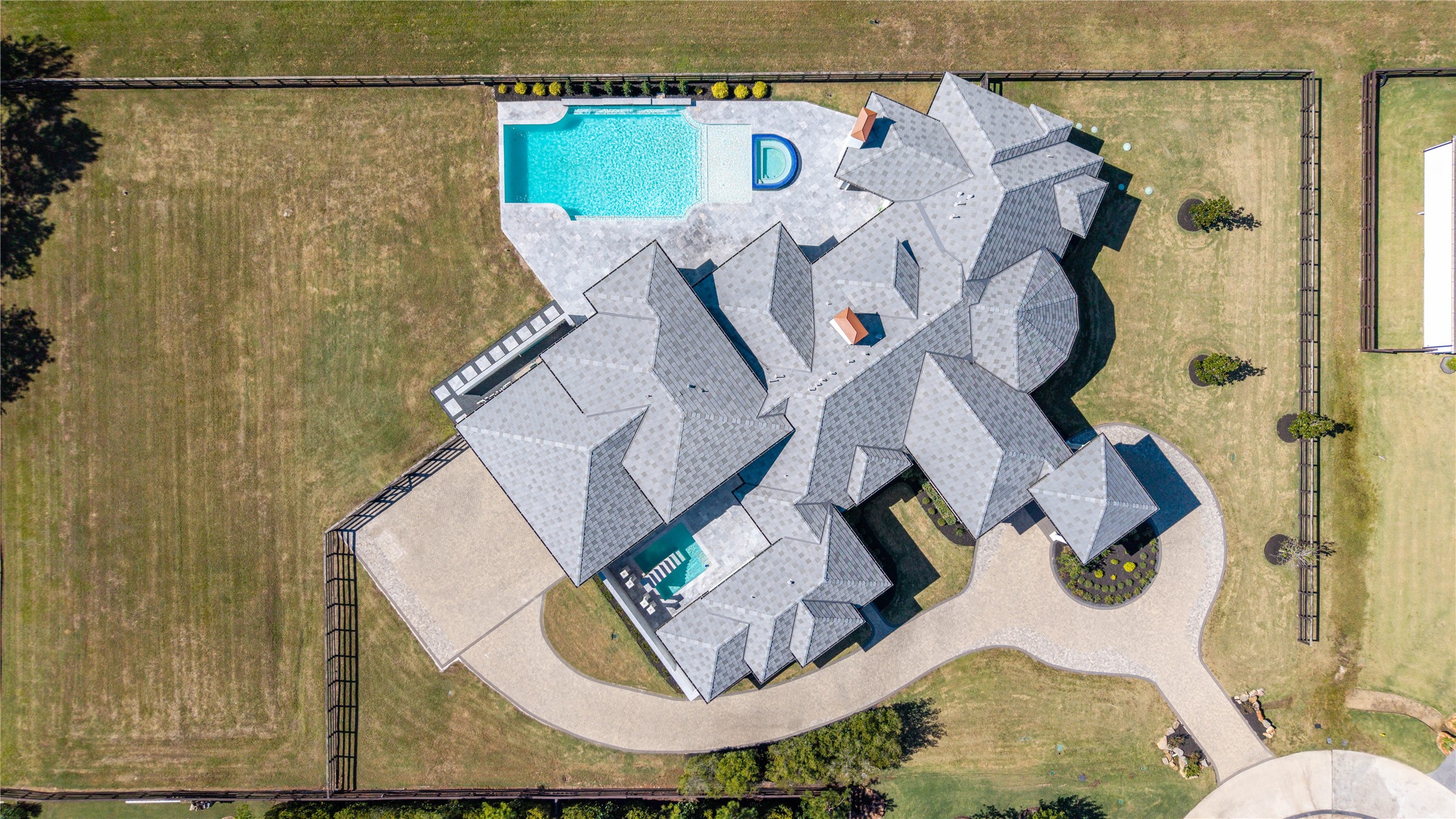 2 Little Sorrell Court Property Photo 50