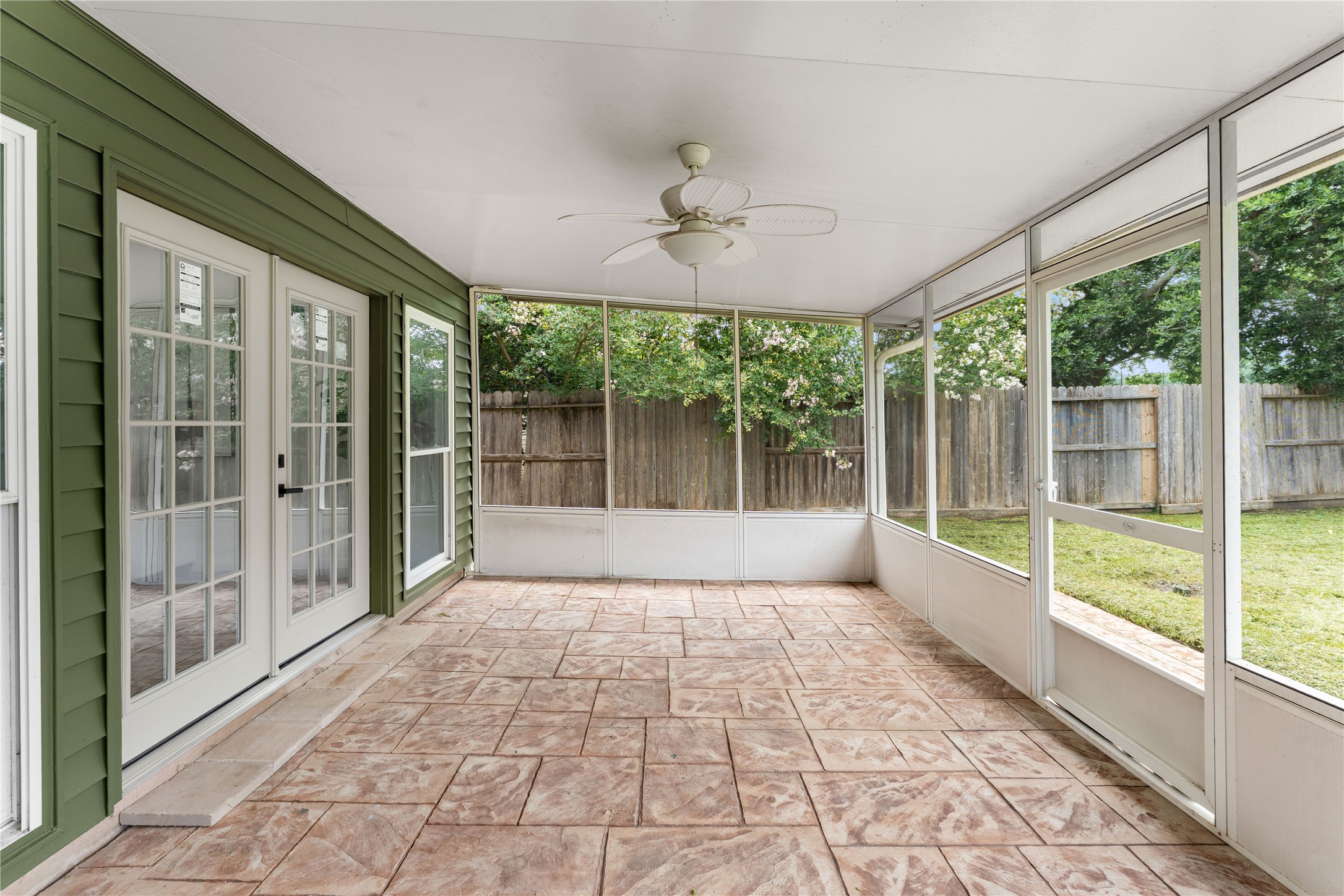12223 Gladewick Drive Property Photo 32