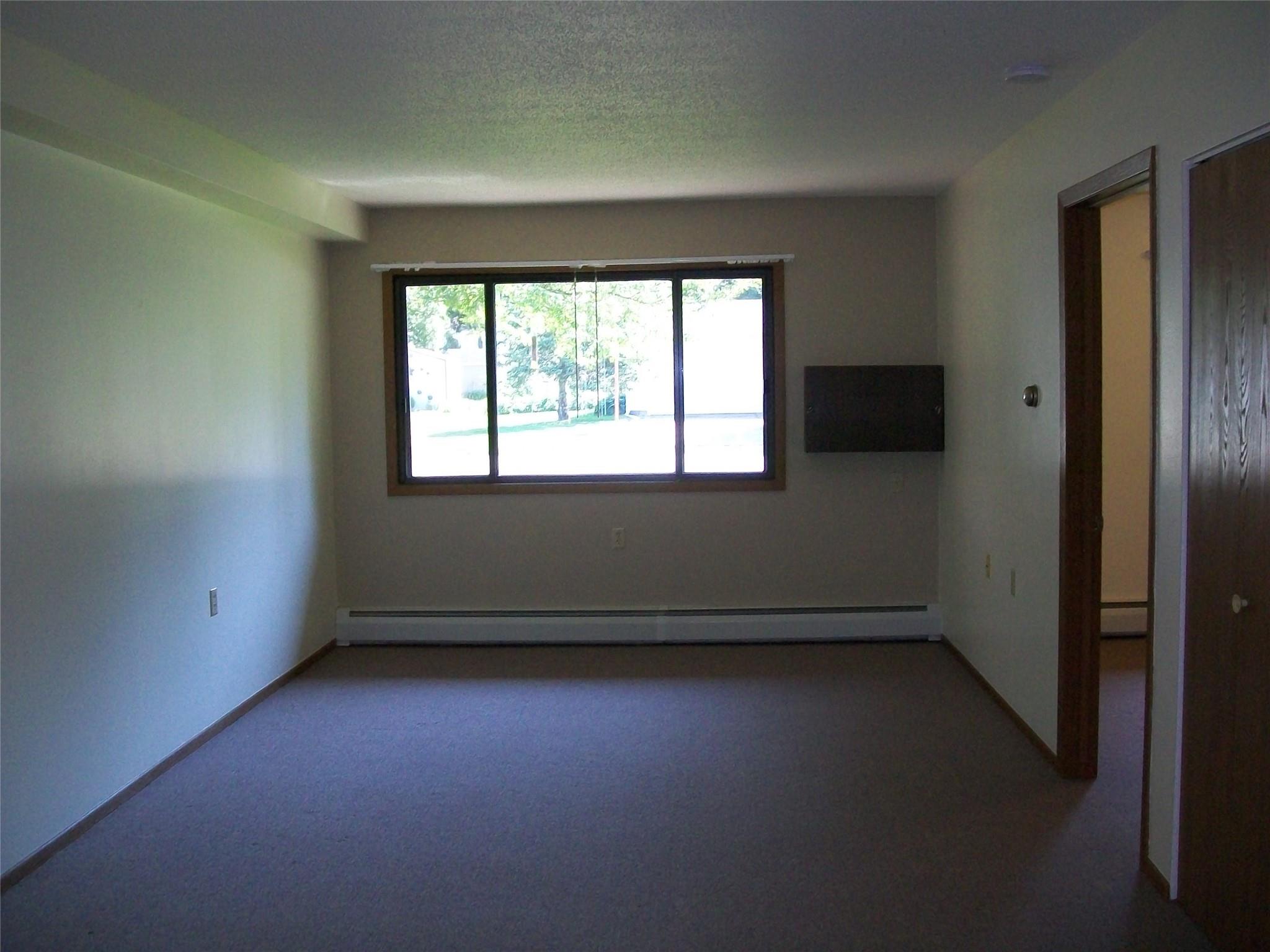 1224 E Avenue Street Property Photo 6