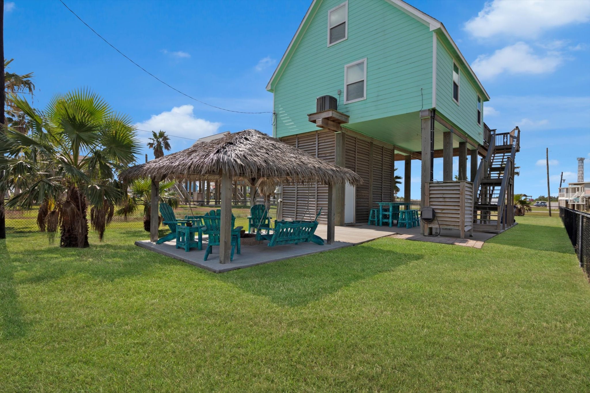 422 Jettyview Road Property Photo 3