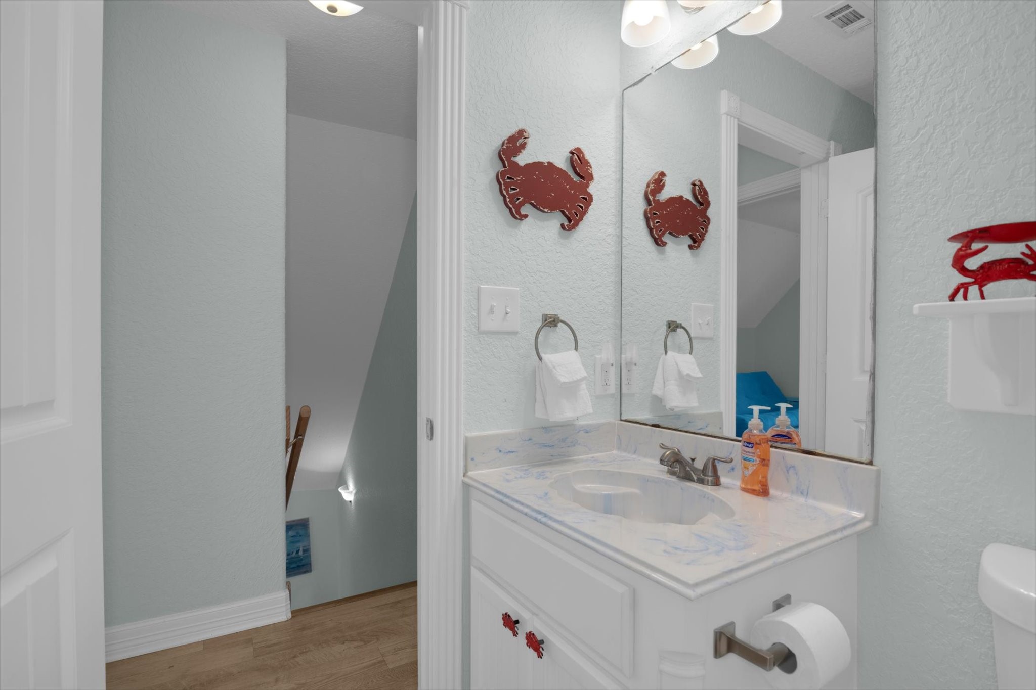 422 Jettyview Road Property Photo 17