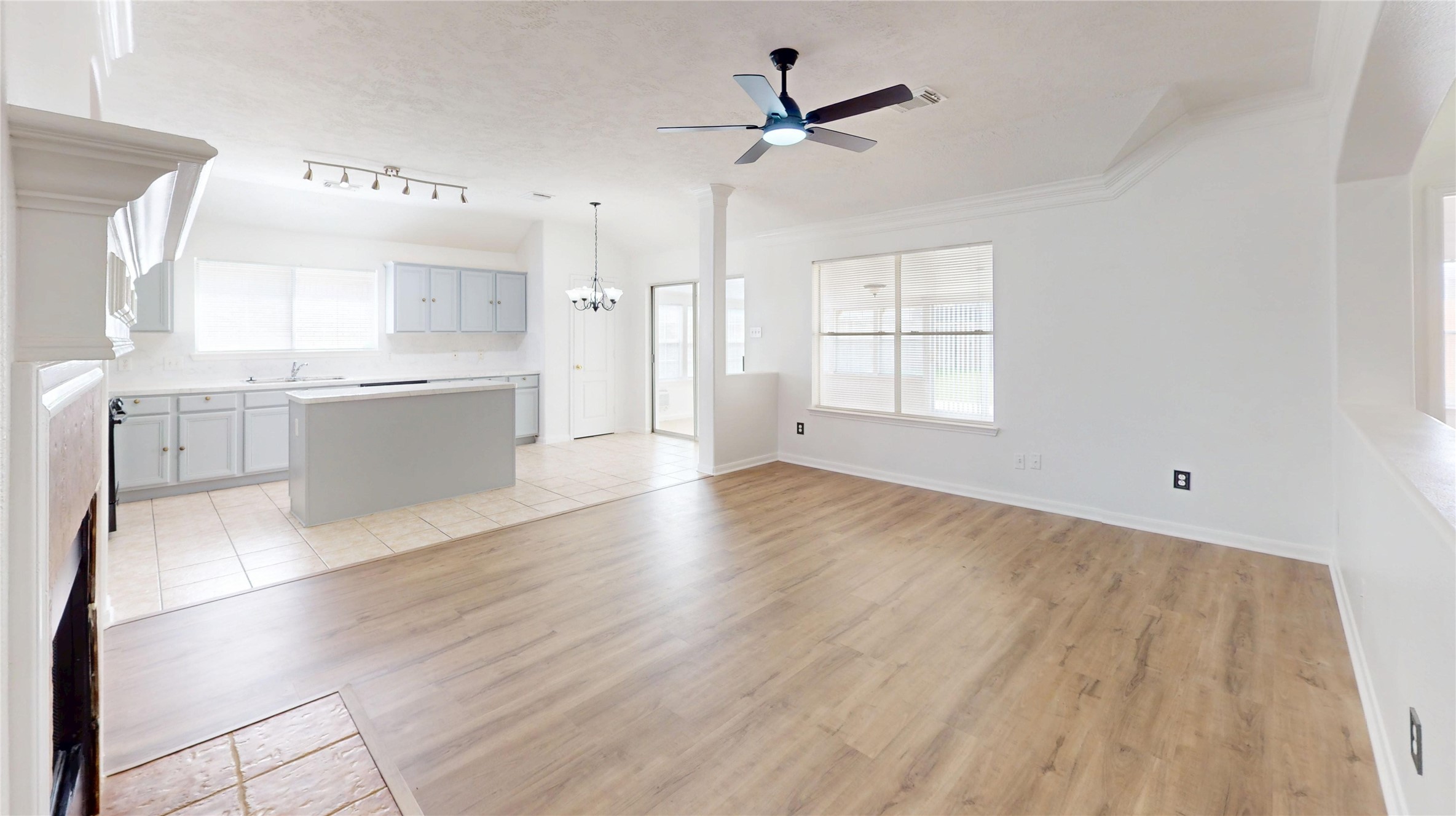 9324 Royal Way Property Photo 11