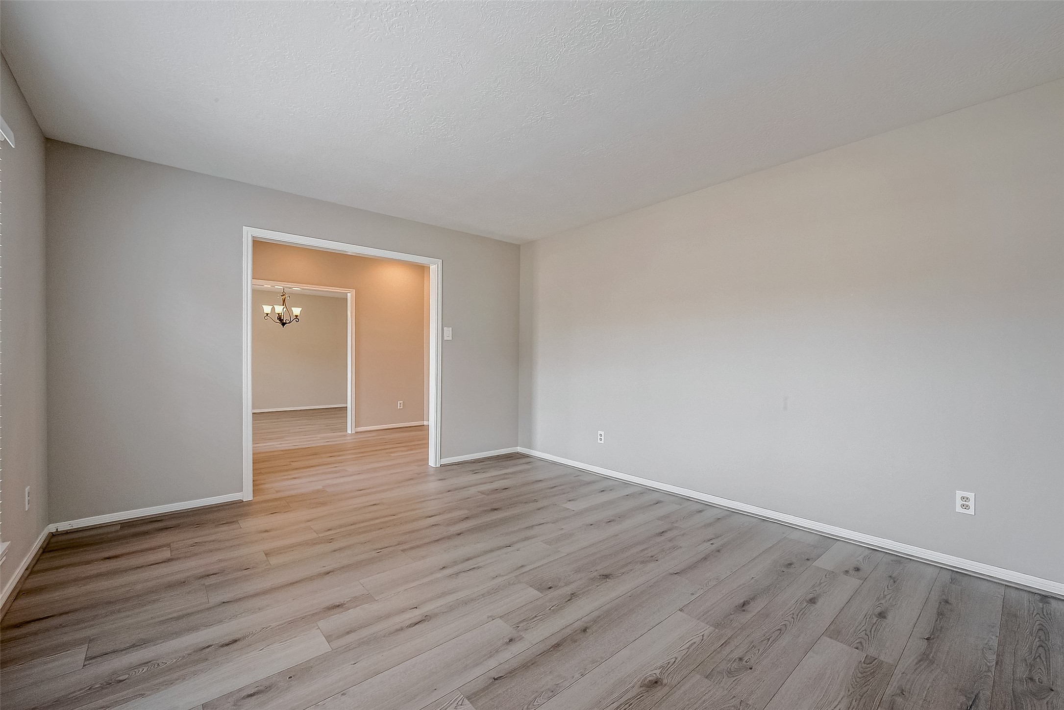7218 Glen Rosa Drive Property Photo 10