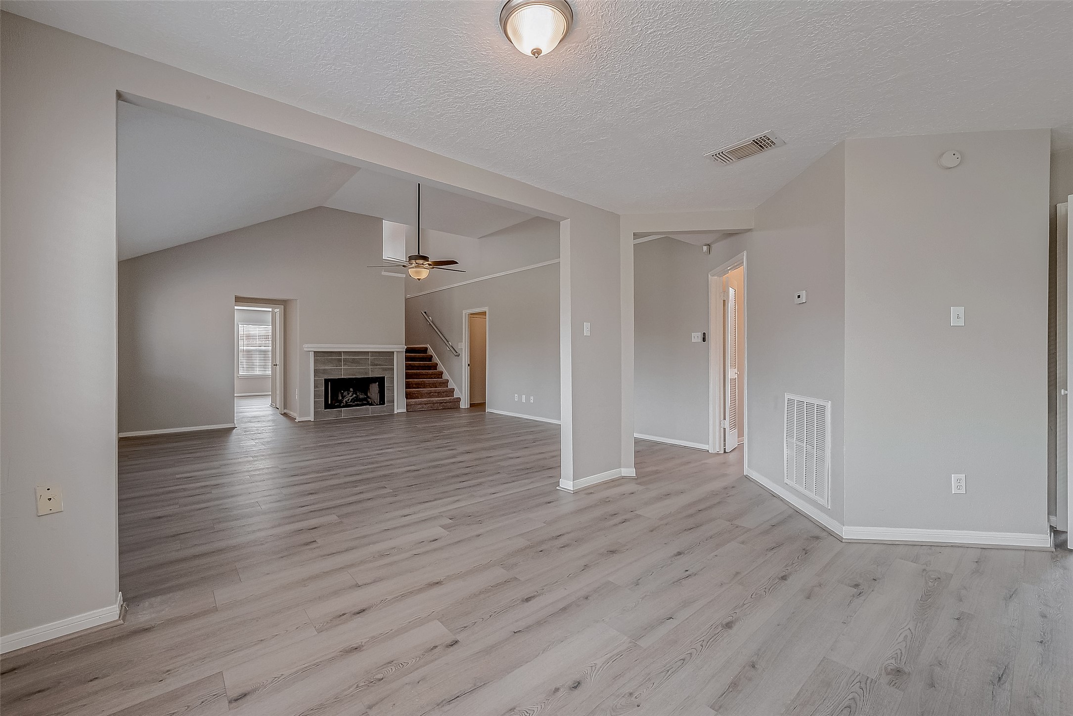7218 Glen Rosa Drive Property Photo 17