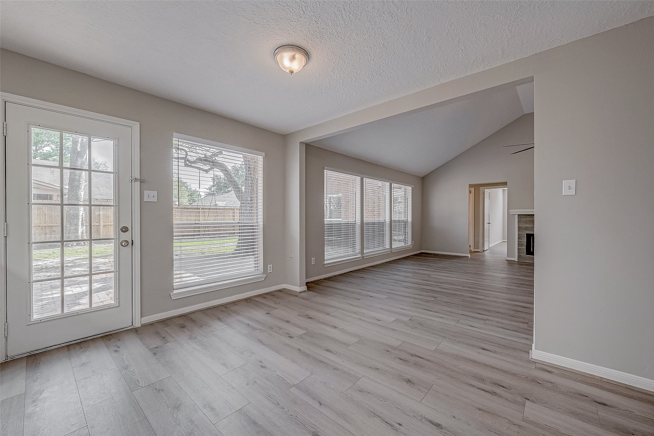 7218 Glen Rosa Drive Property Photo 18