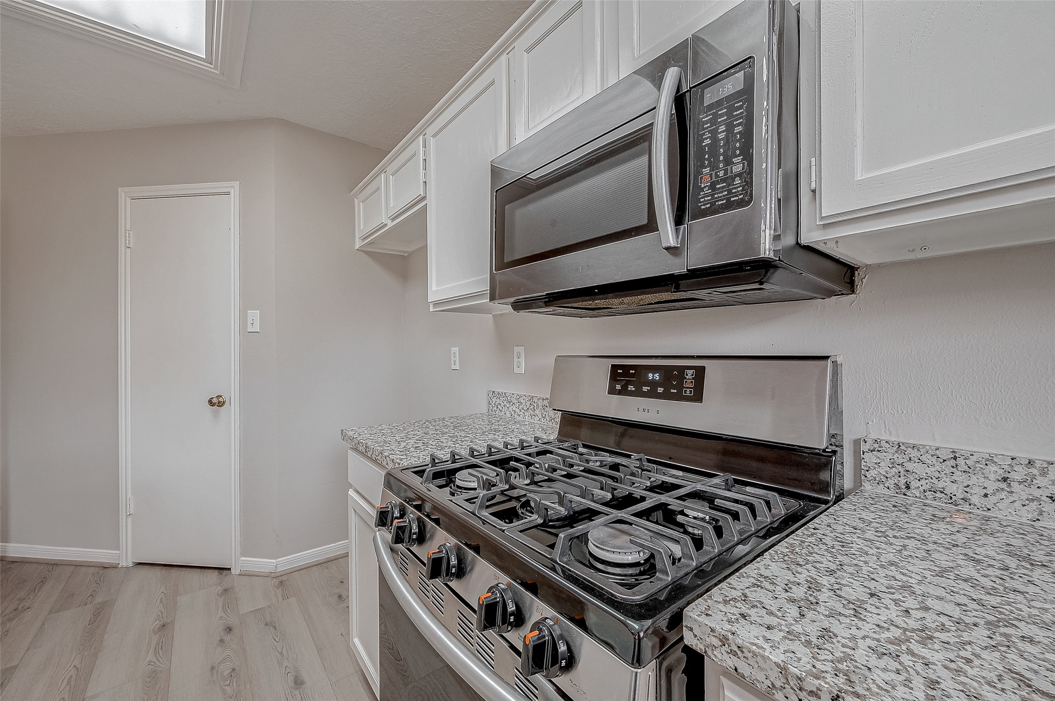 7218 Glen Rosa Drive Property Photo 25